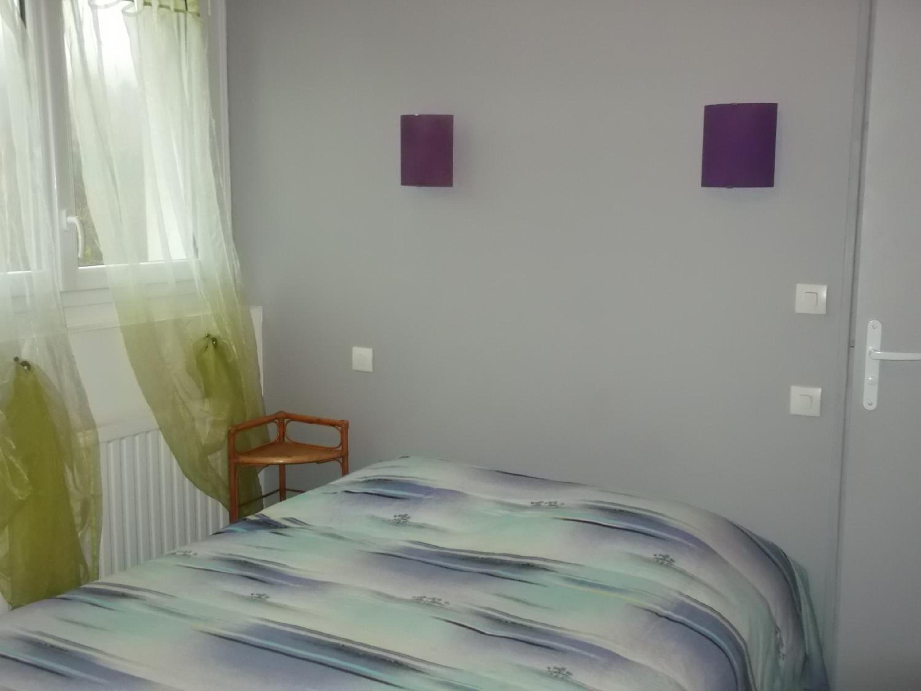 Standard Single Room with Shower