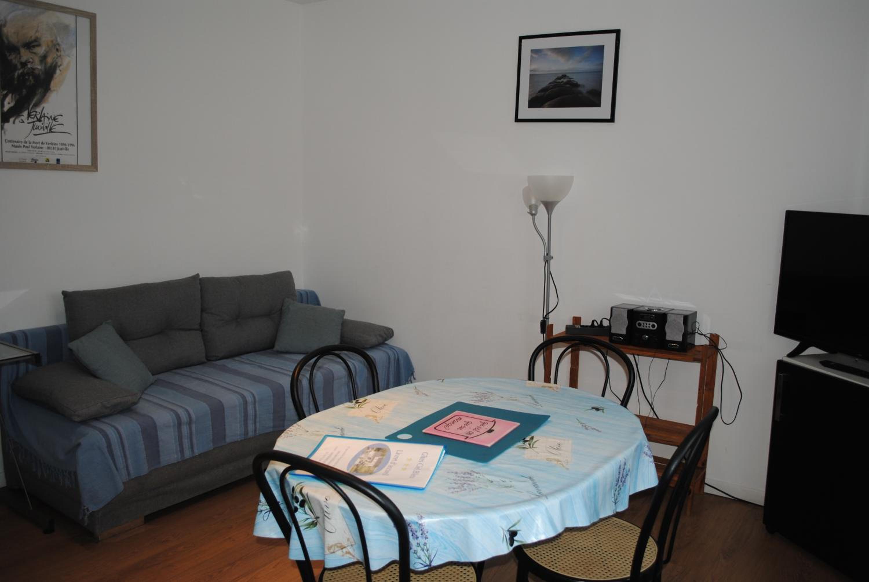Superior Apartment photo 1