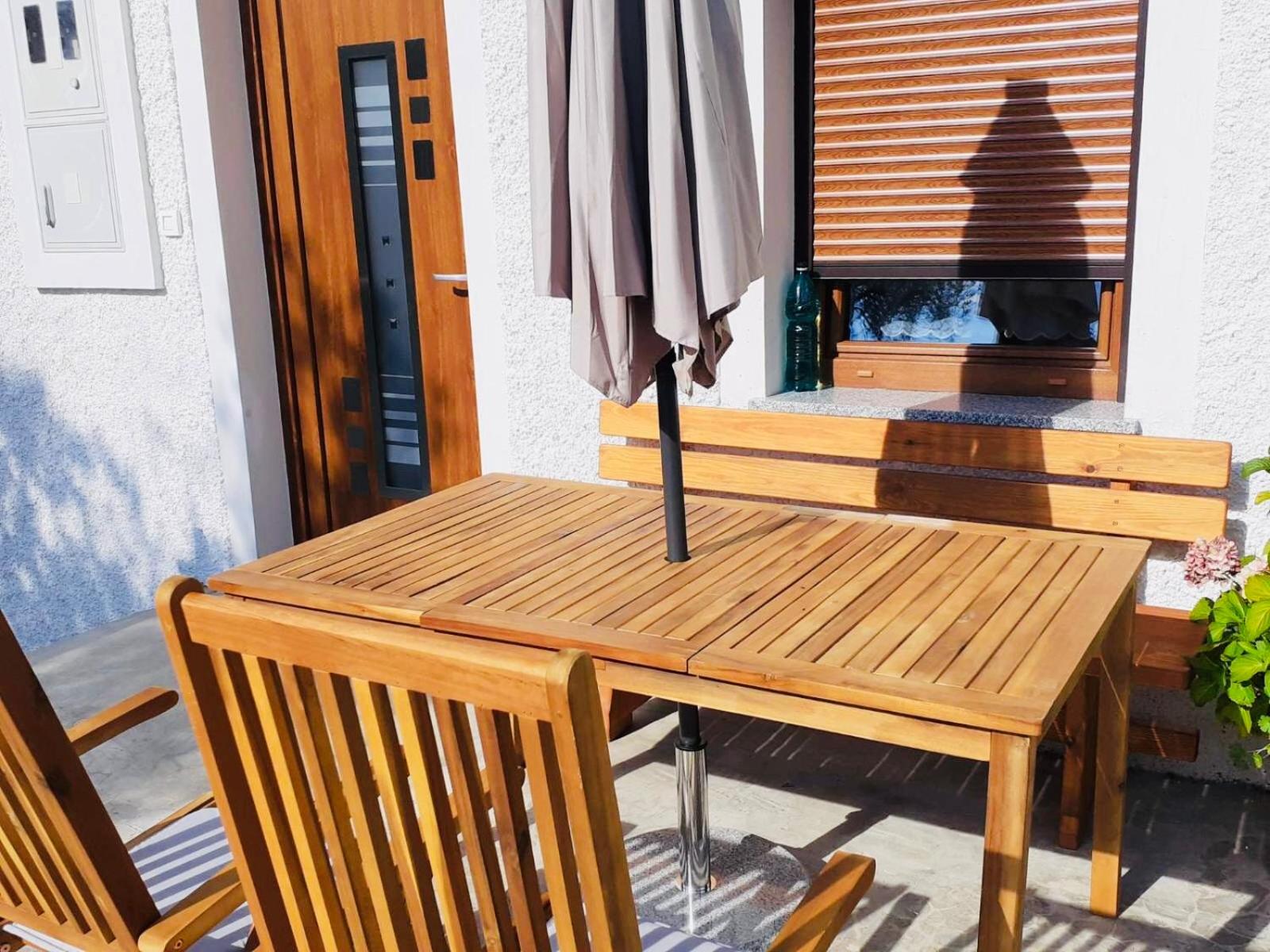 Apartment with Terrace photo 2
