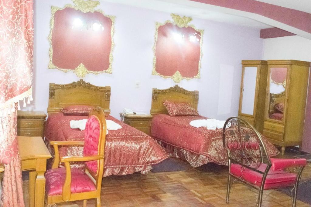 Deluxe Double Room with Shower