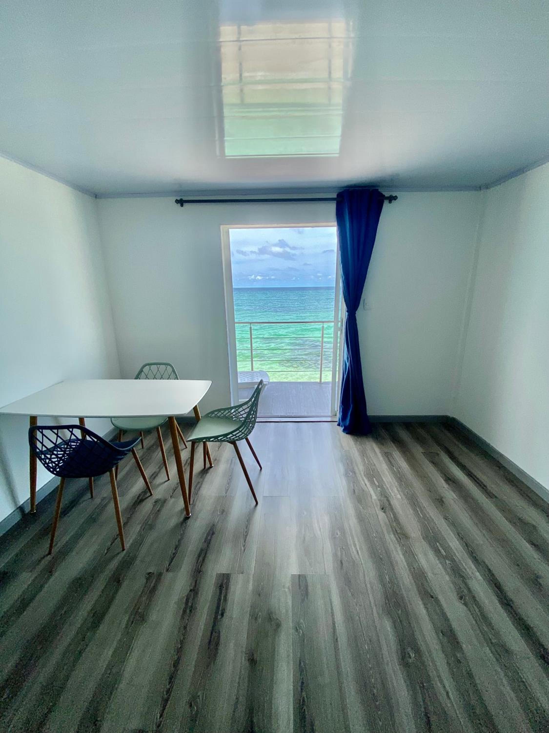 Junior Suite with Ocean View photo 3