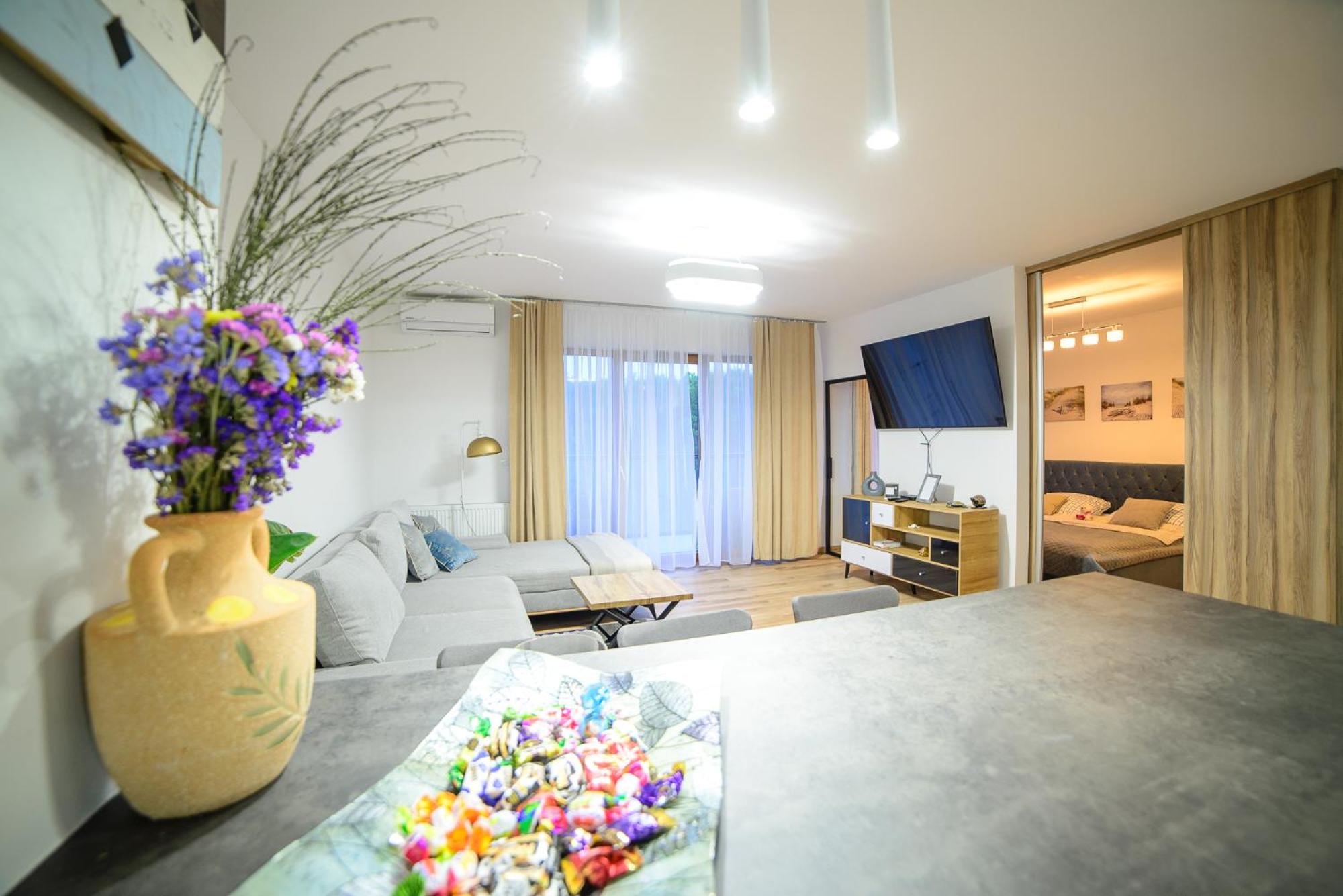 Executive Suite with River View - Photo 11