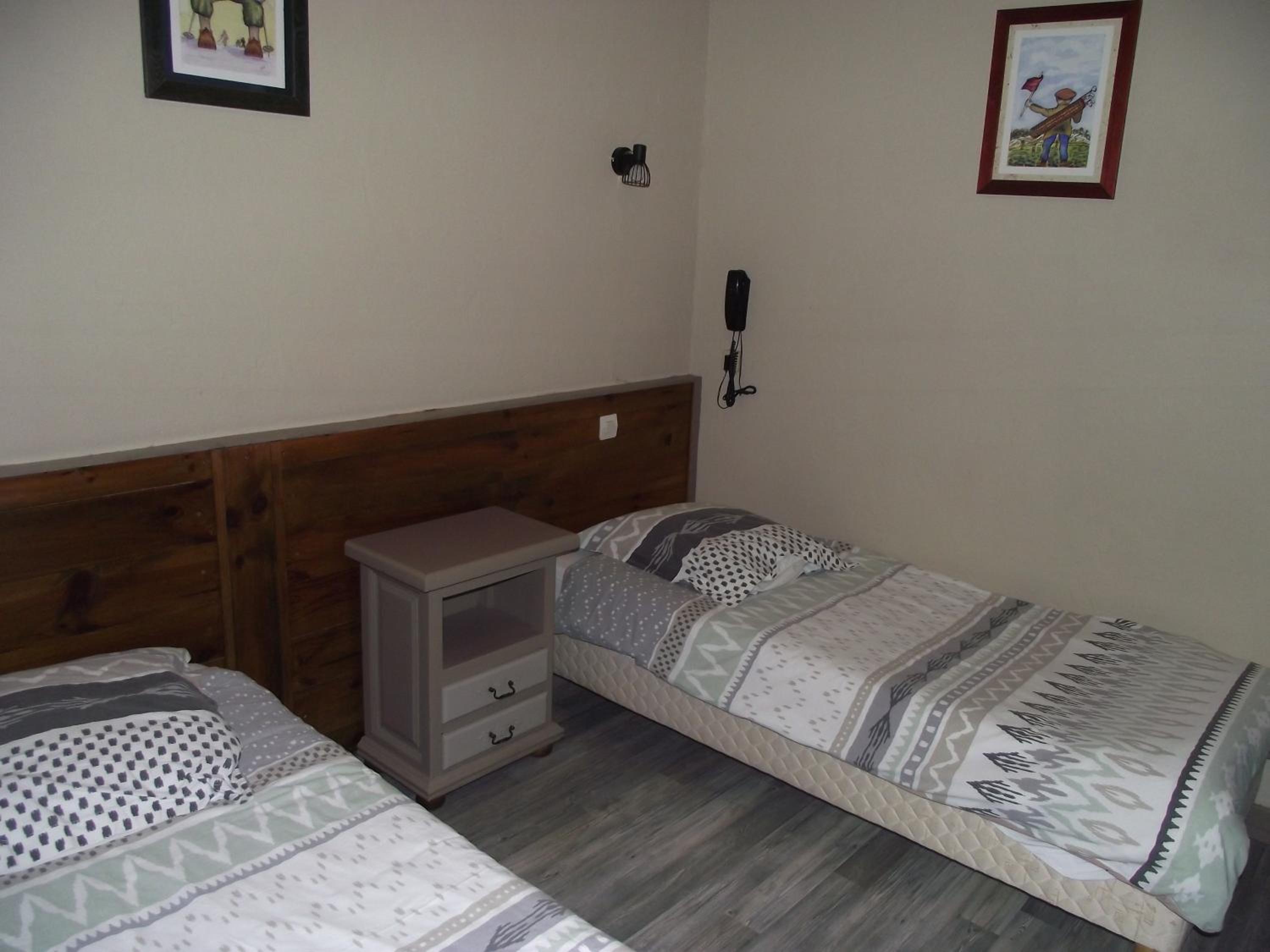 Twin Room with Mountain View - North - Photo 4