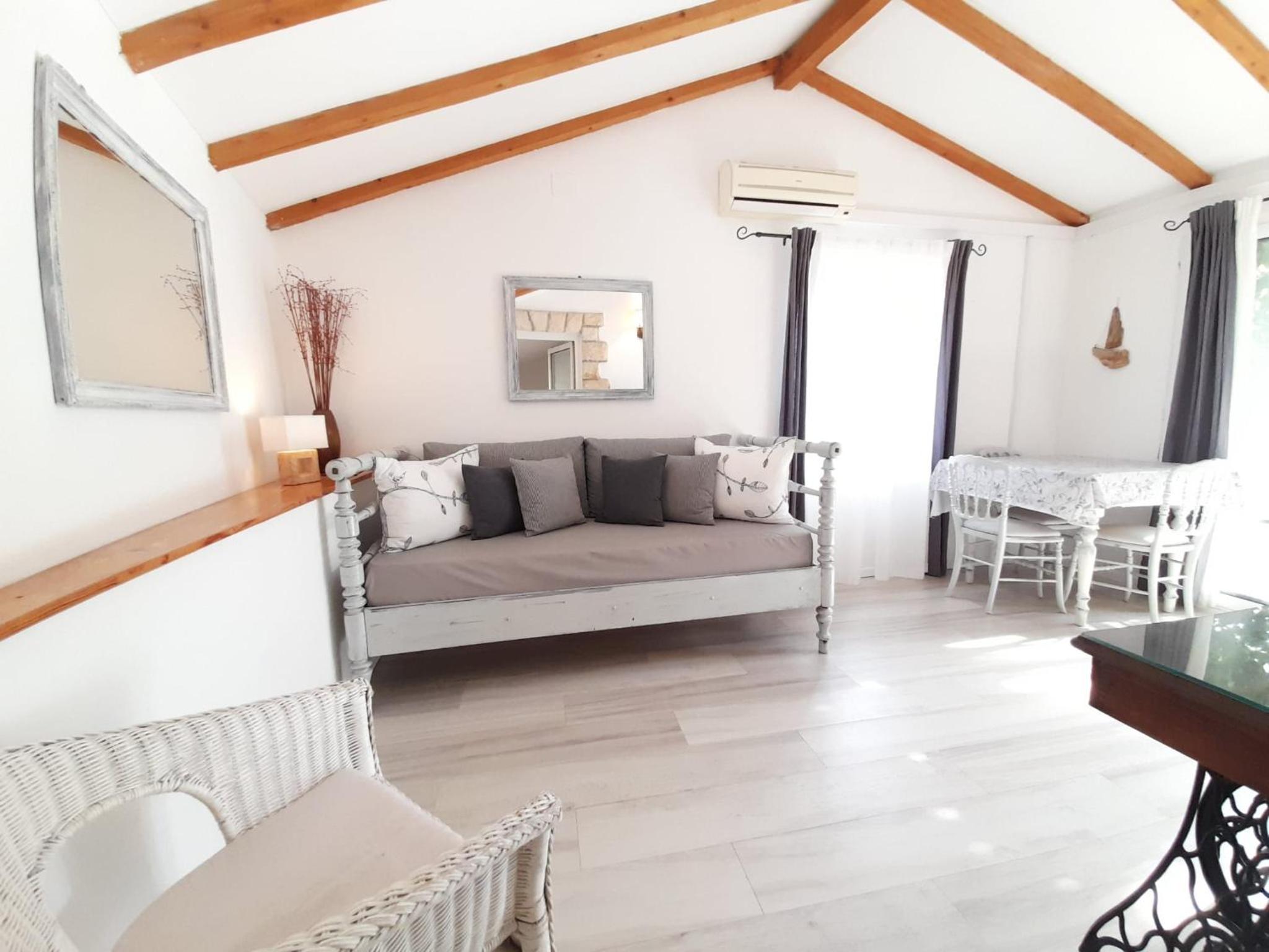 One-Bedroom Apartment with Balcony photo 2