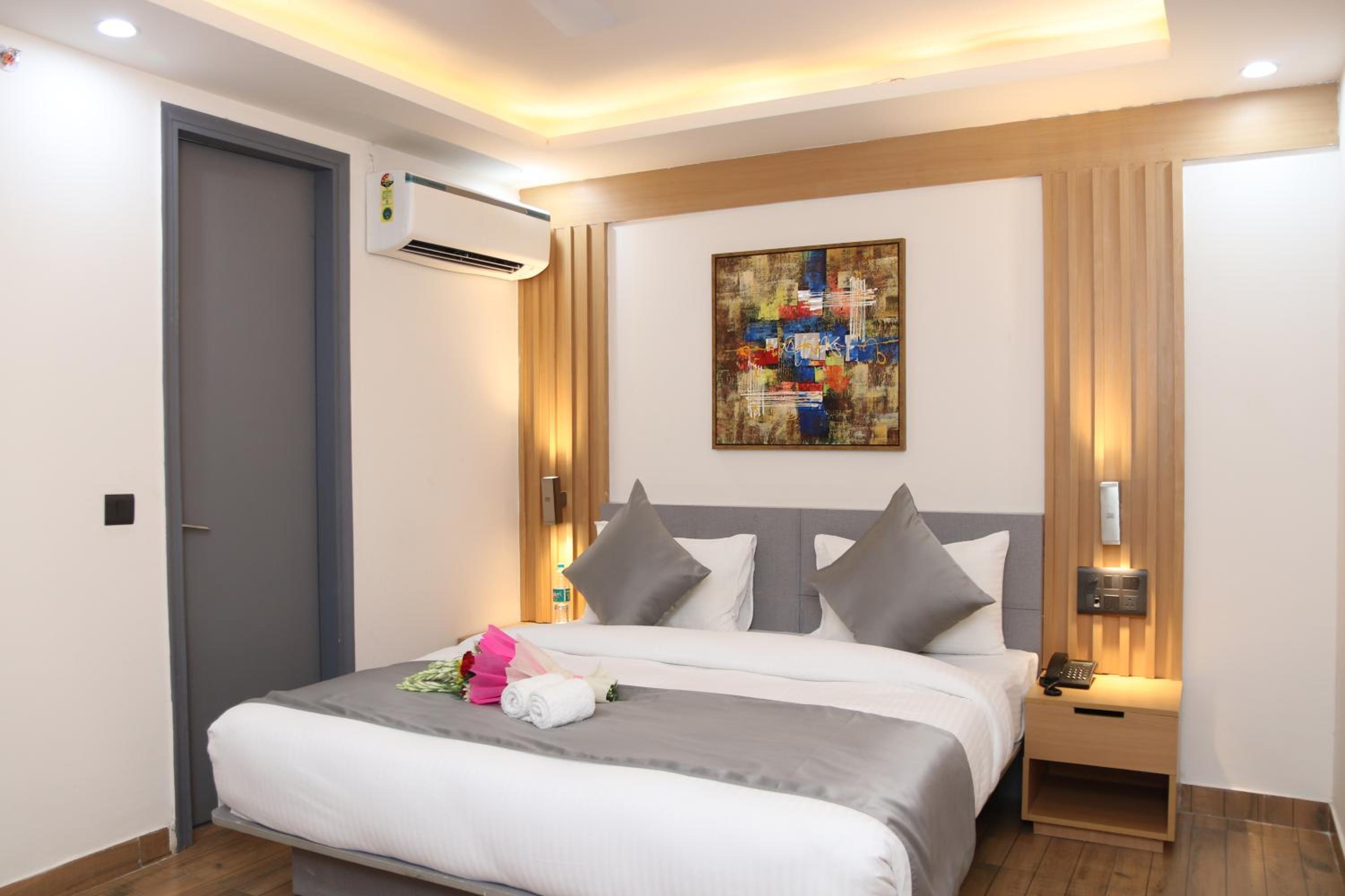 Deluxe Single Room
