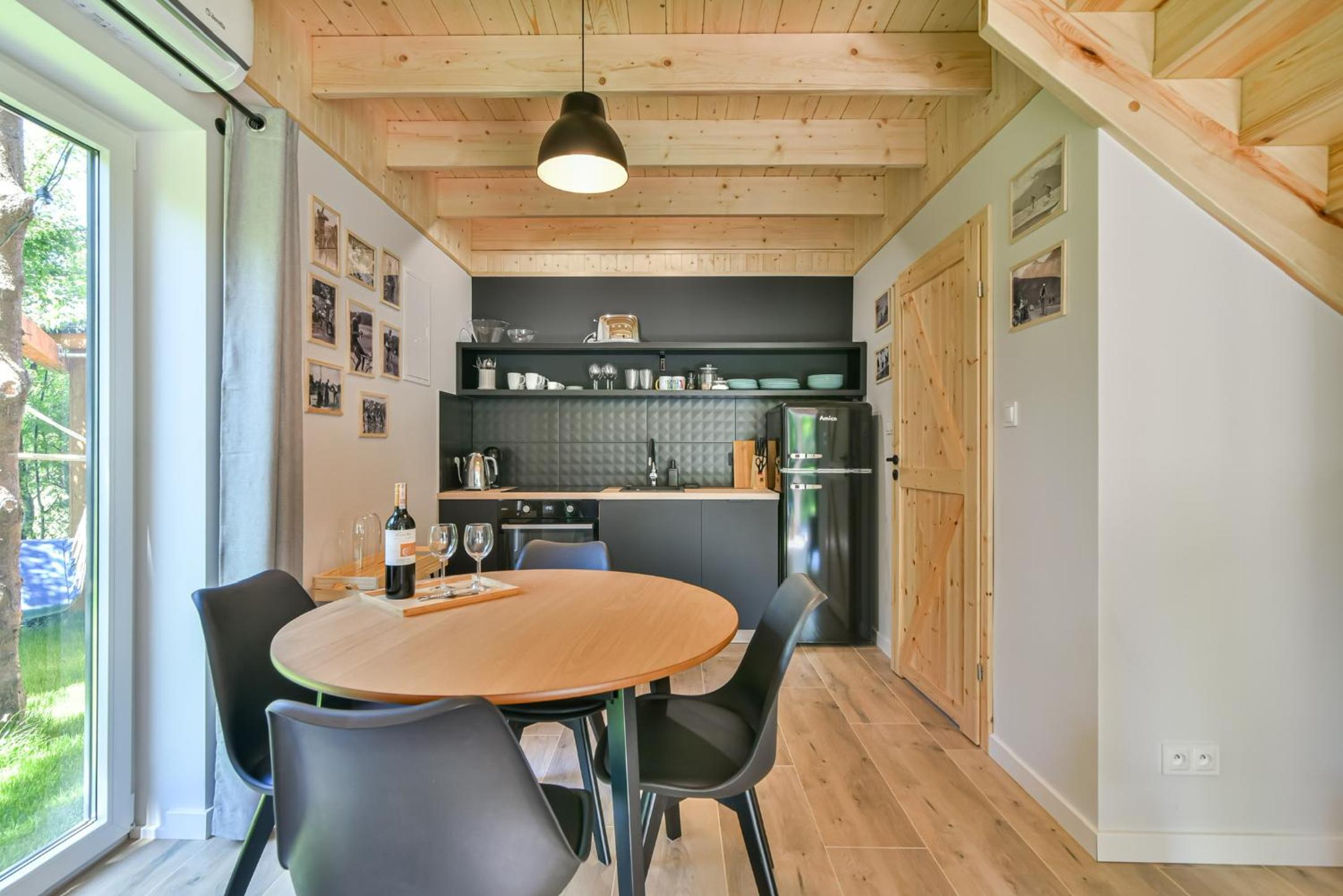 Two-Bedroom House photo 3