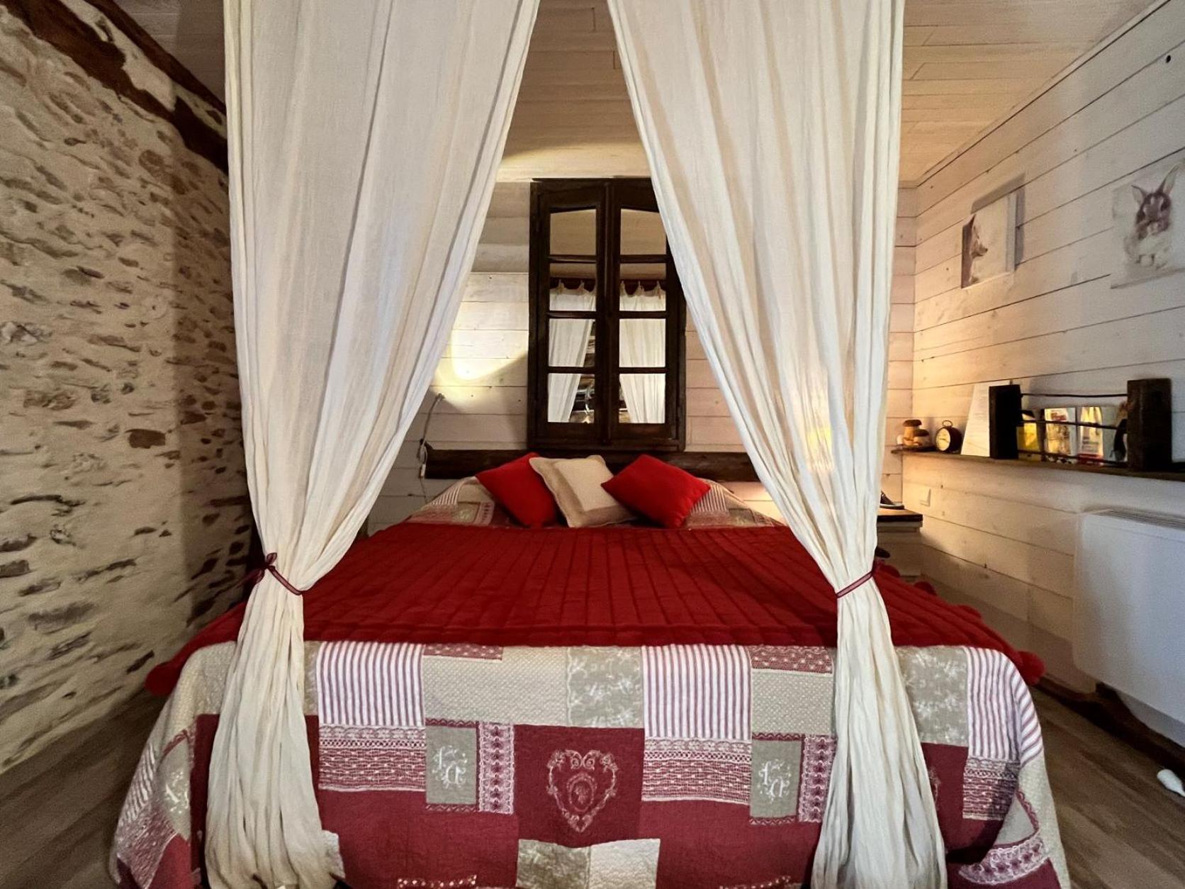 Double Room with Private Bathroom photo 1