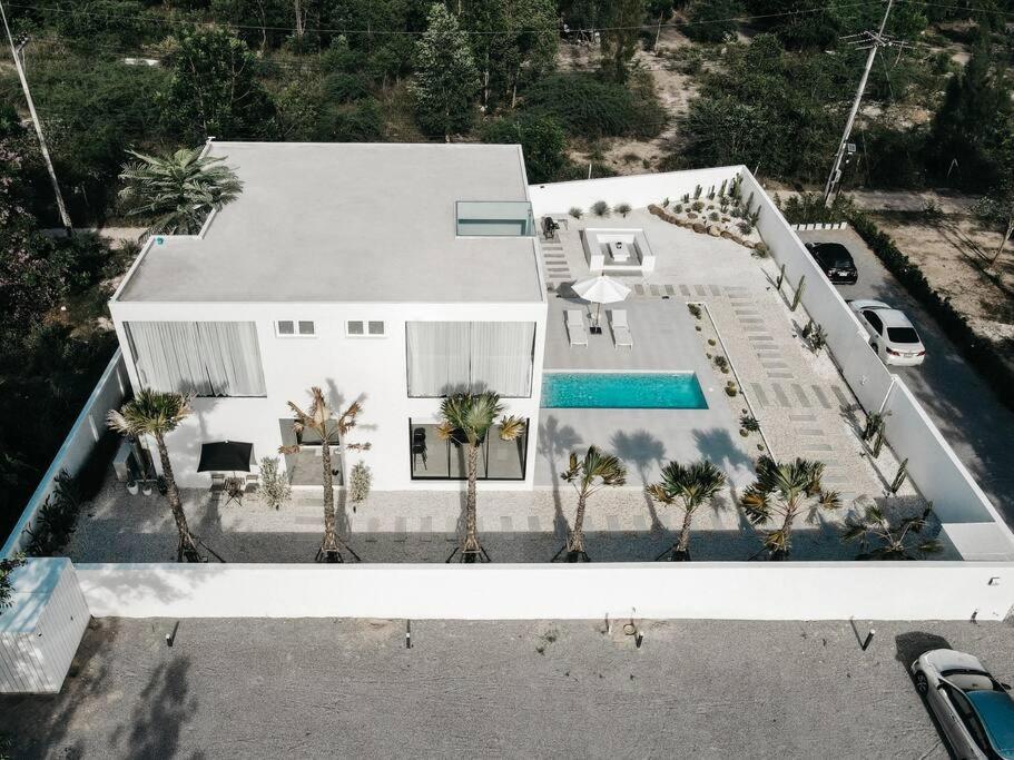 Villa - Photo 9