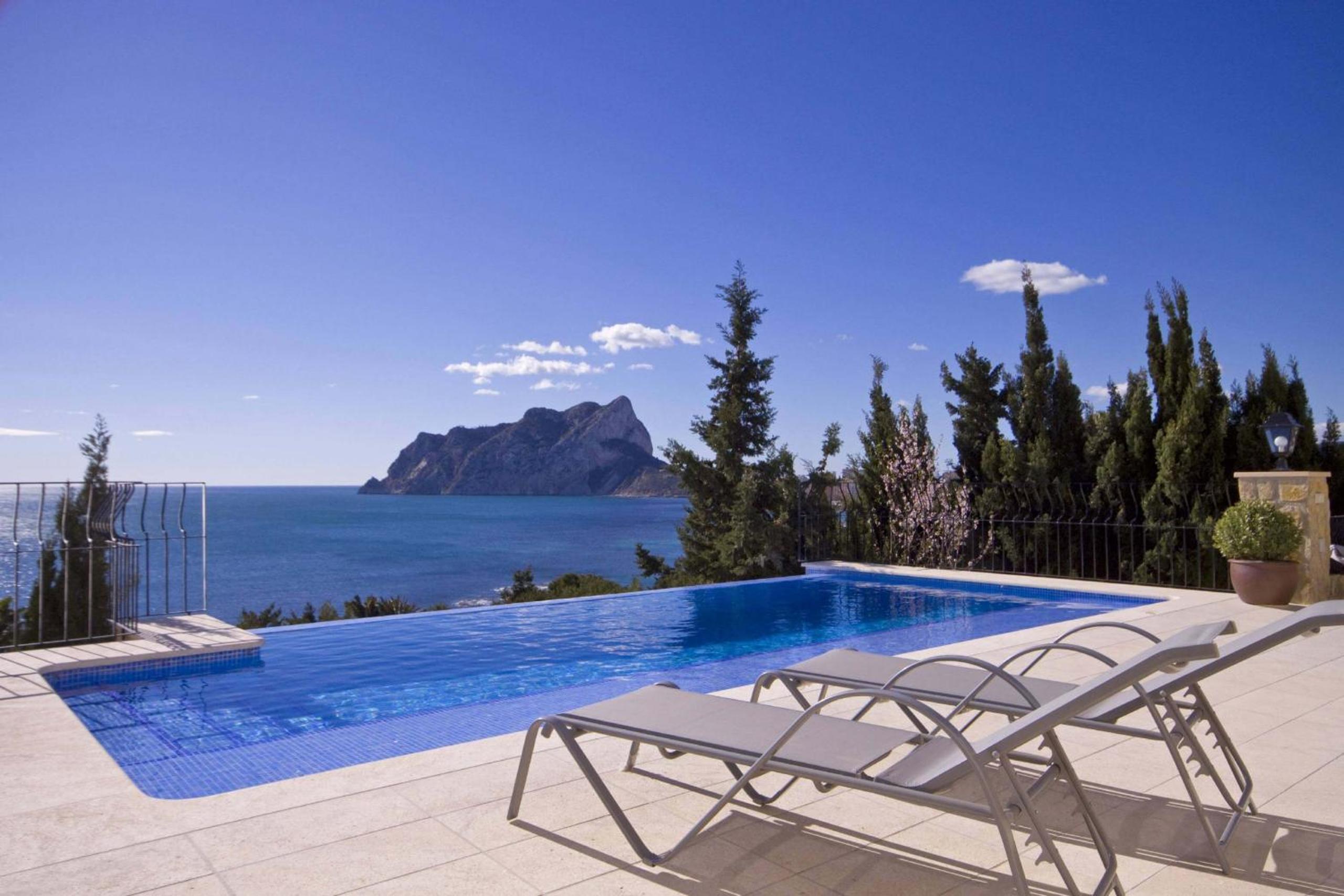 Villa with Sea View