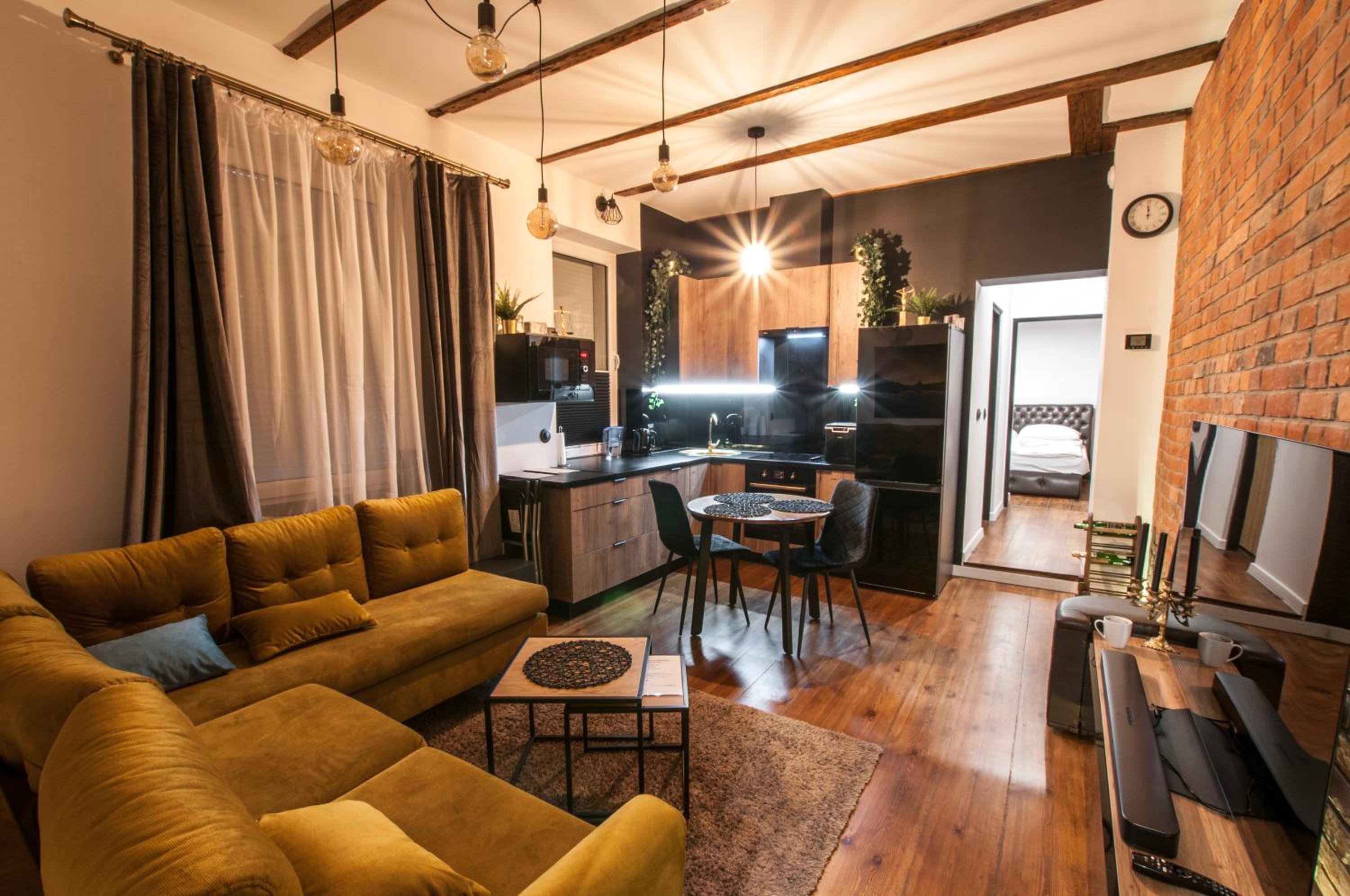 Two-Bedroom Apartment - Photo 12