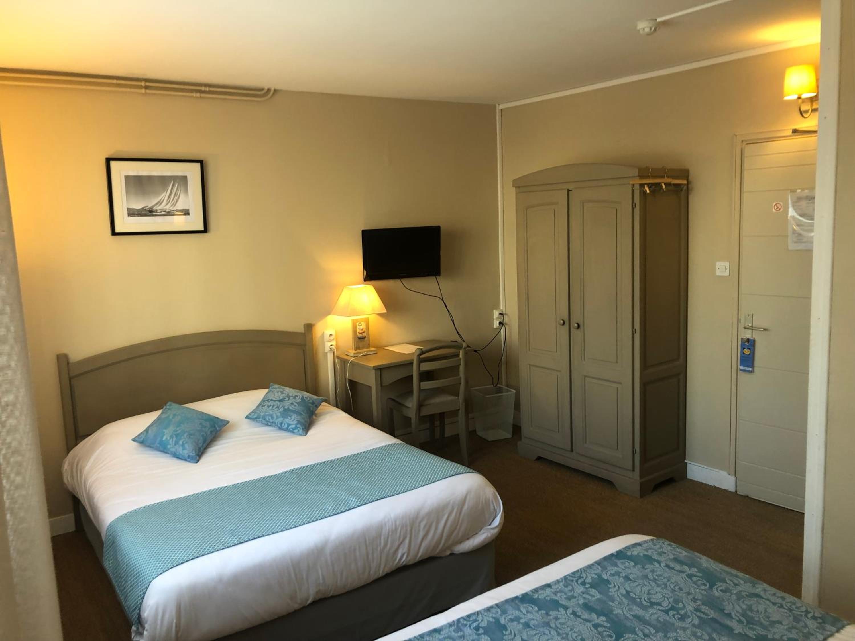 Quadruple Room photo 2