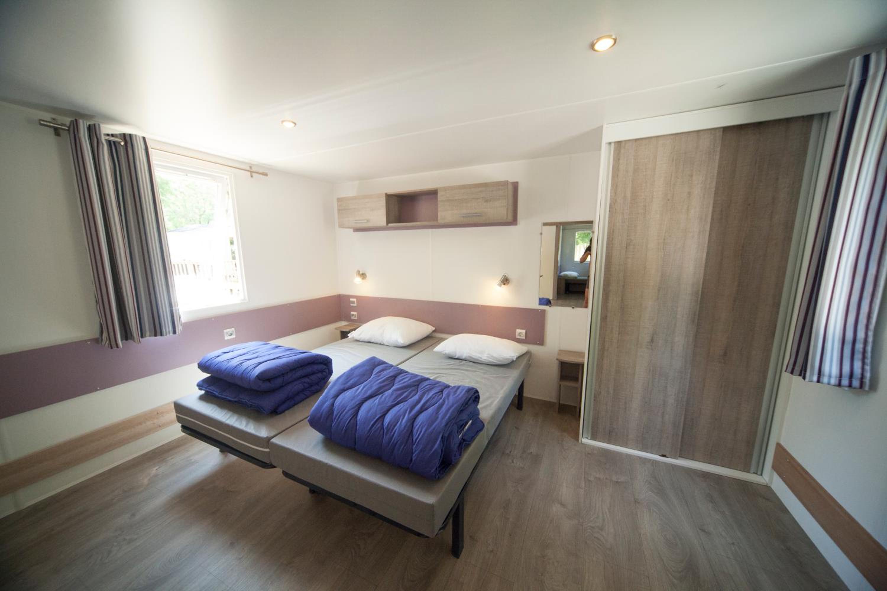 Mobile Home Wheelchair Accessible  photo 2