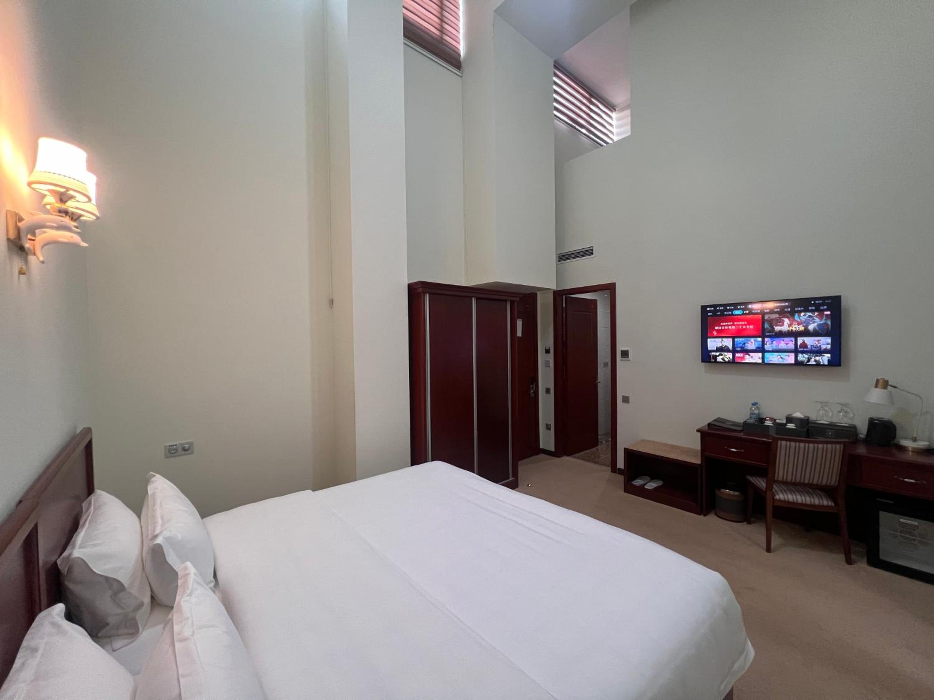 Budget Double Room photo 2