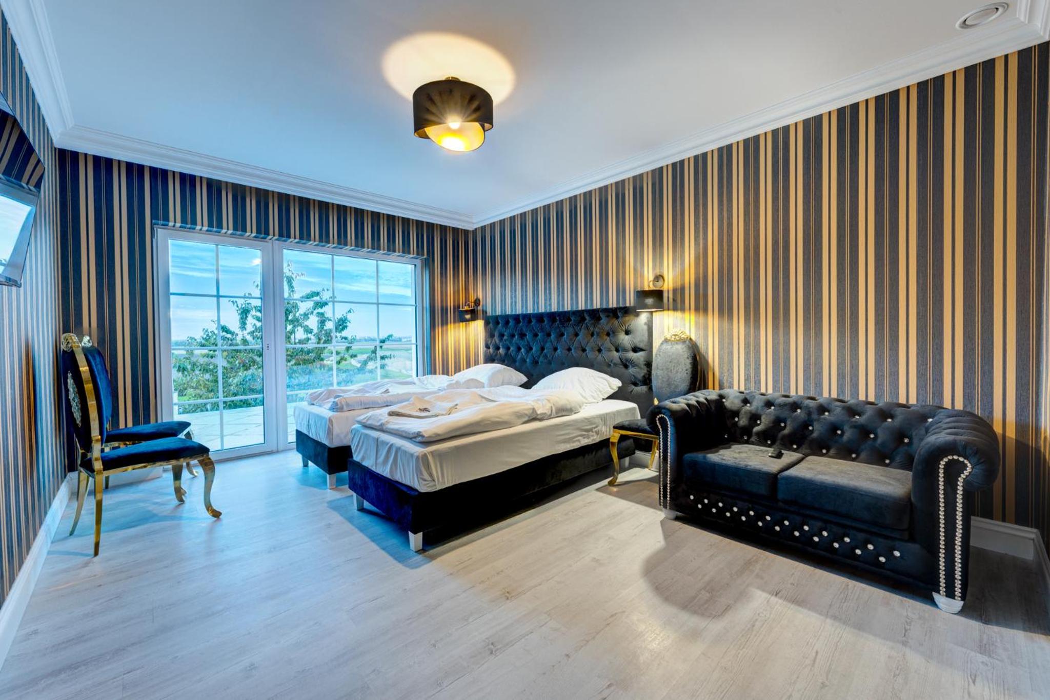 Deluxe Triple Room - Photo 2