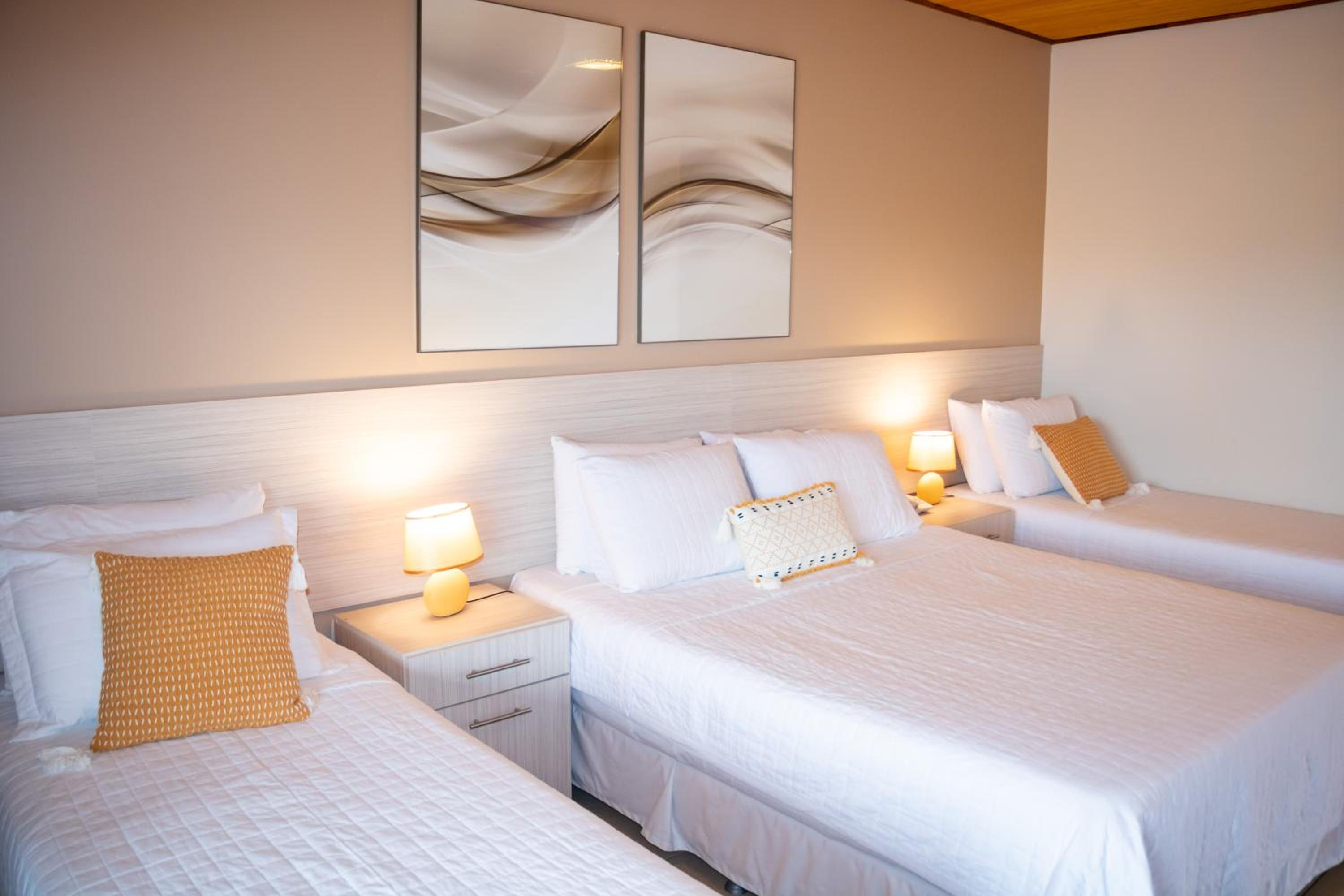 Superior Quadruple Room photo 1