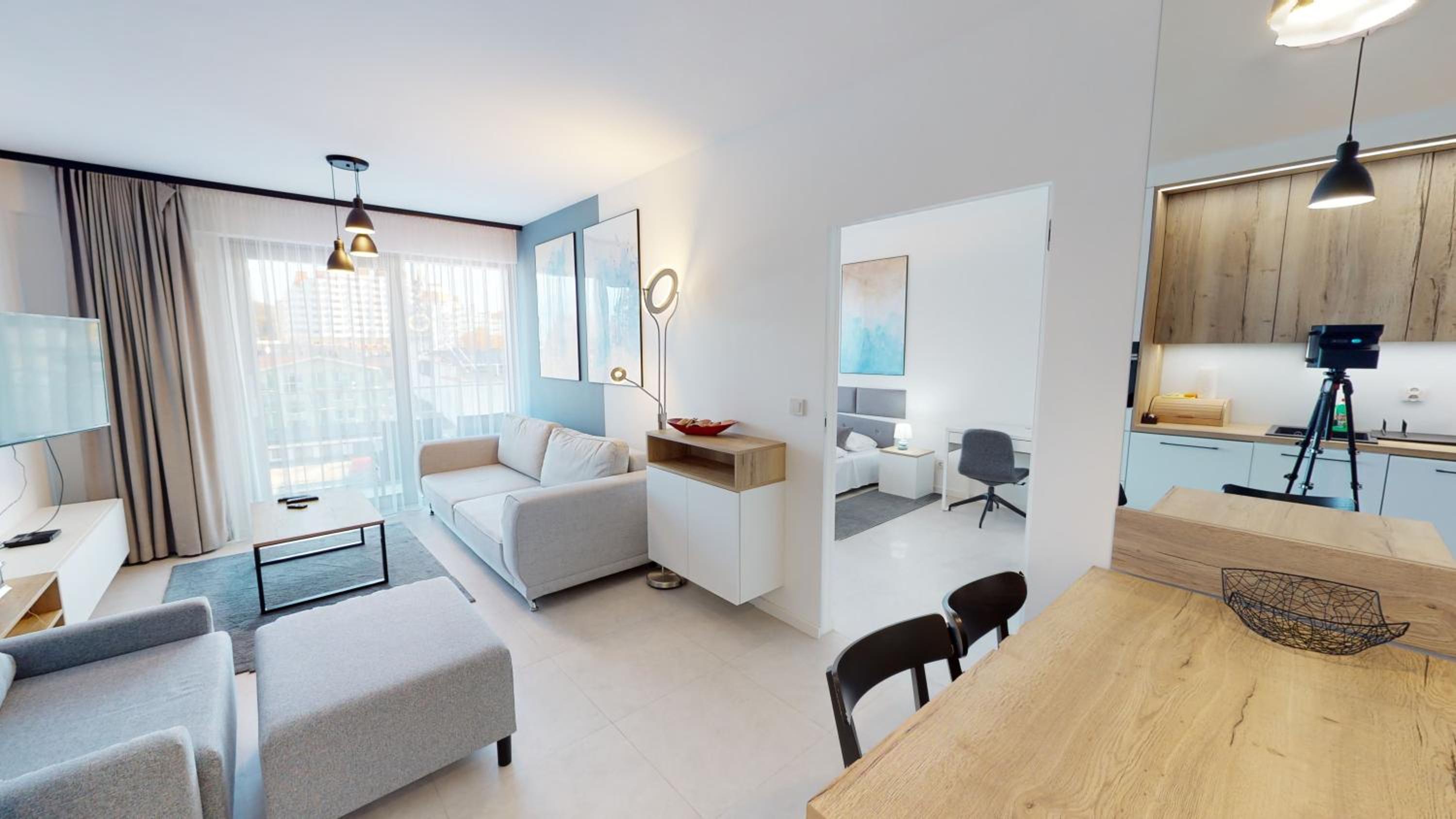 Apartment with Side Sea View