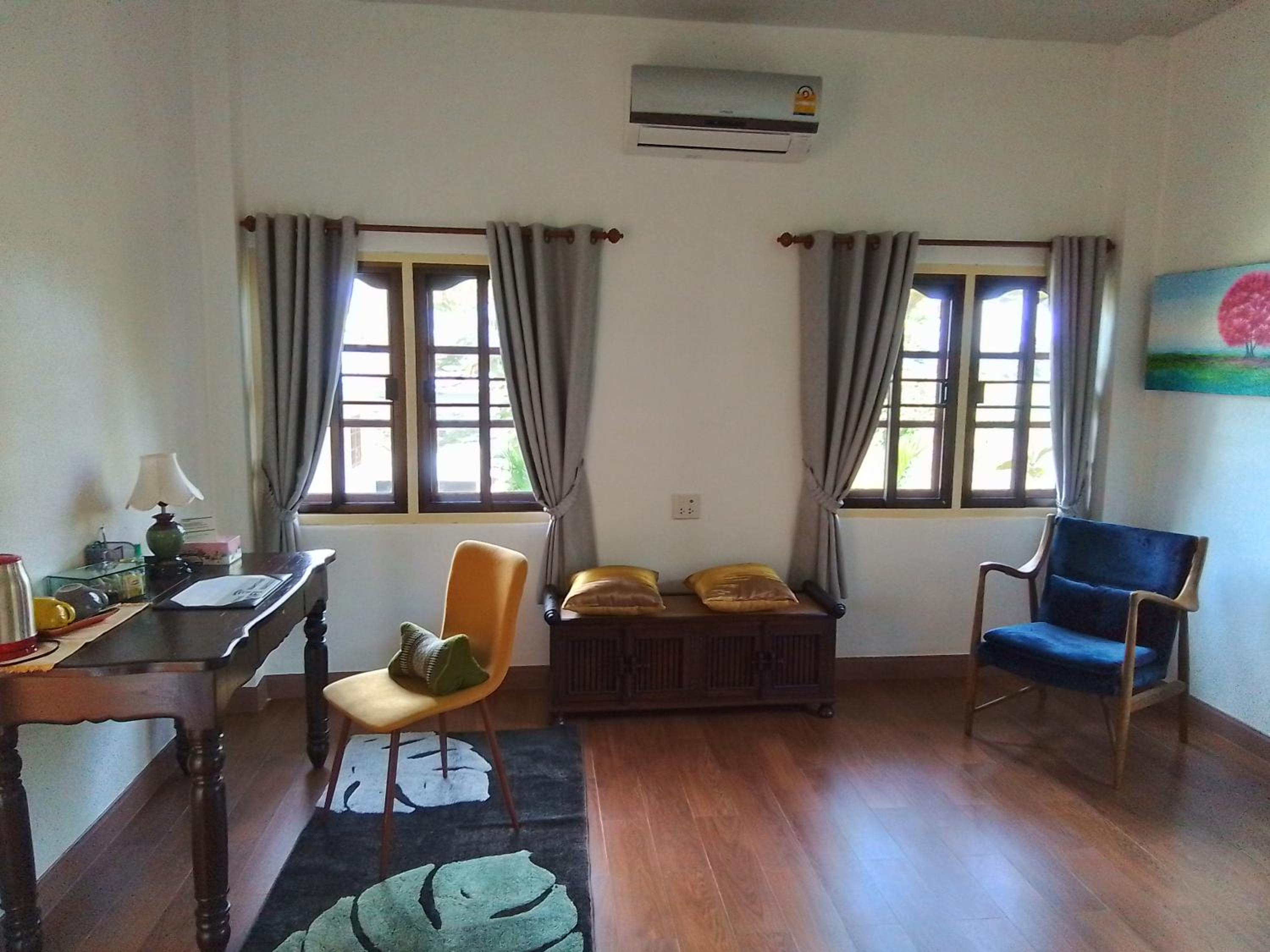 Double Room - Photo 5