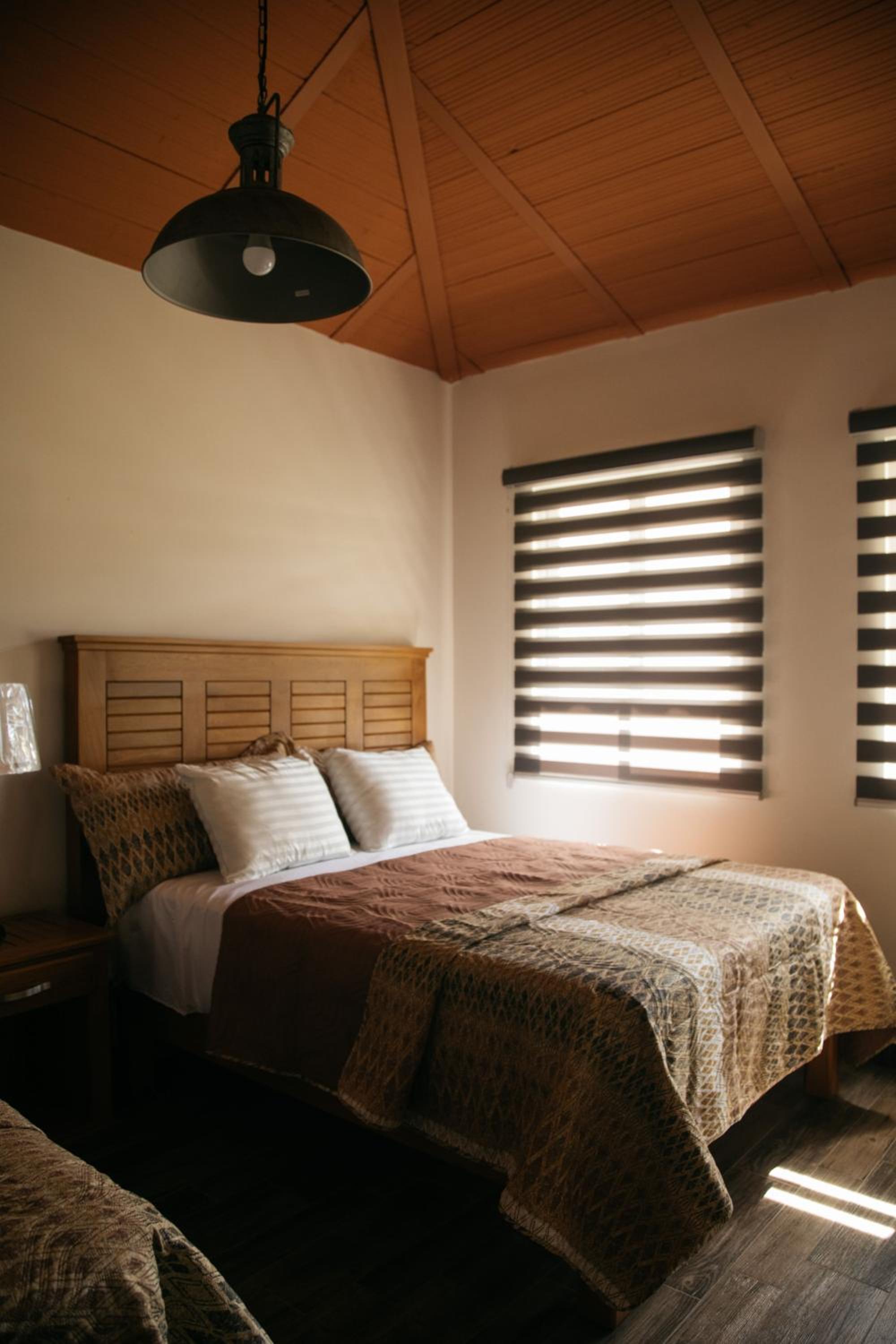 Deluxe Family Suite photo 1