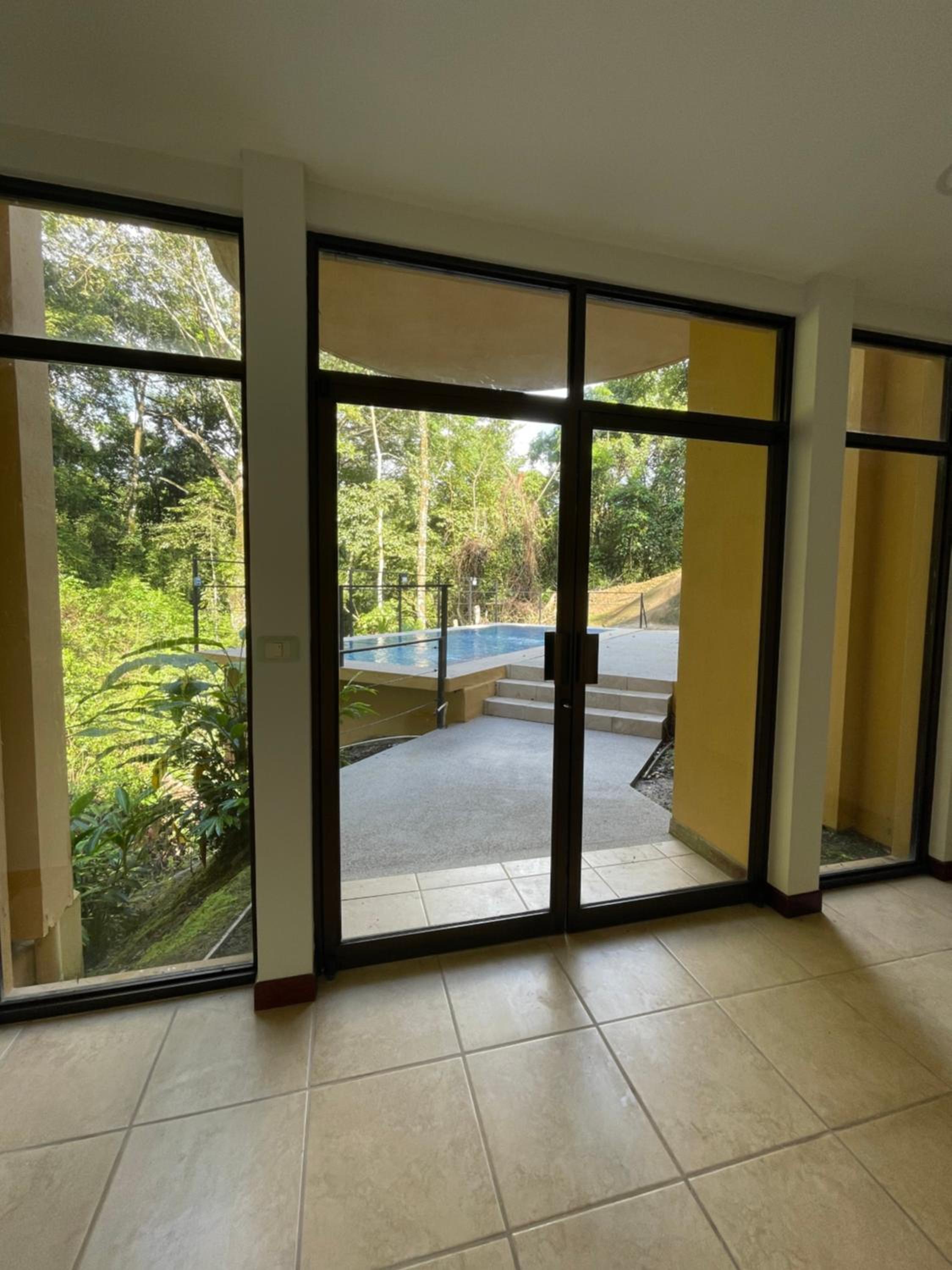 Villa photo 2