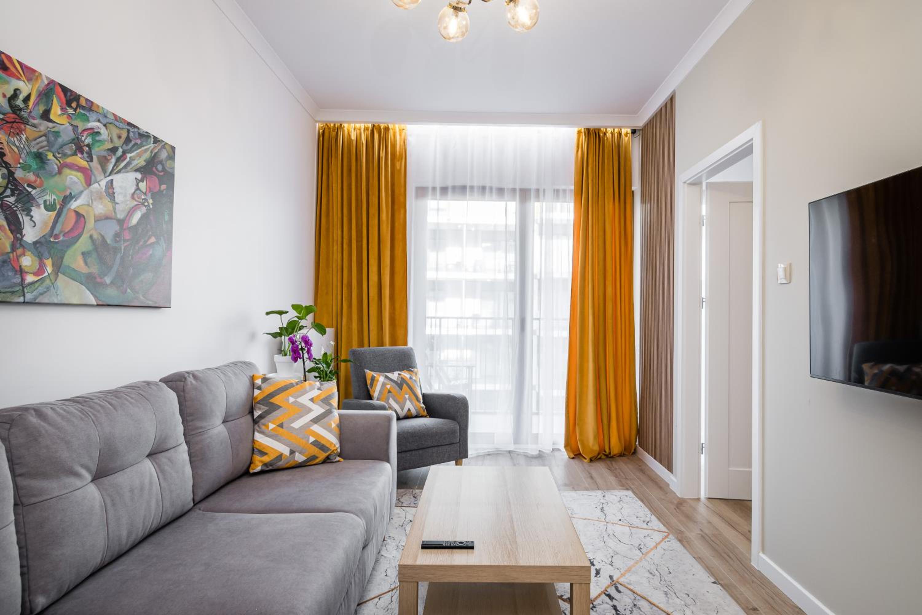 One-Bedroom Apartment
