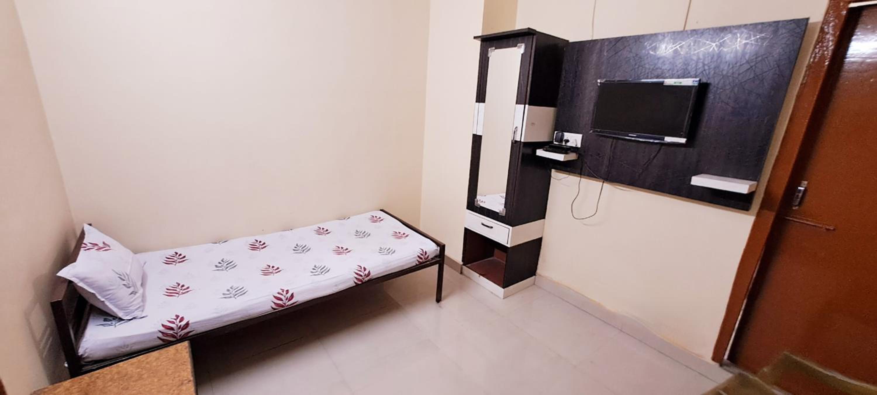 Single Room with Bathroom