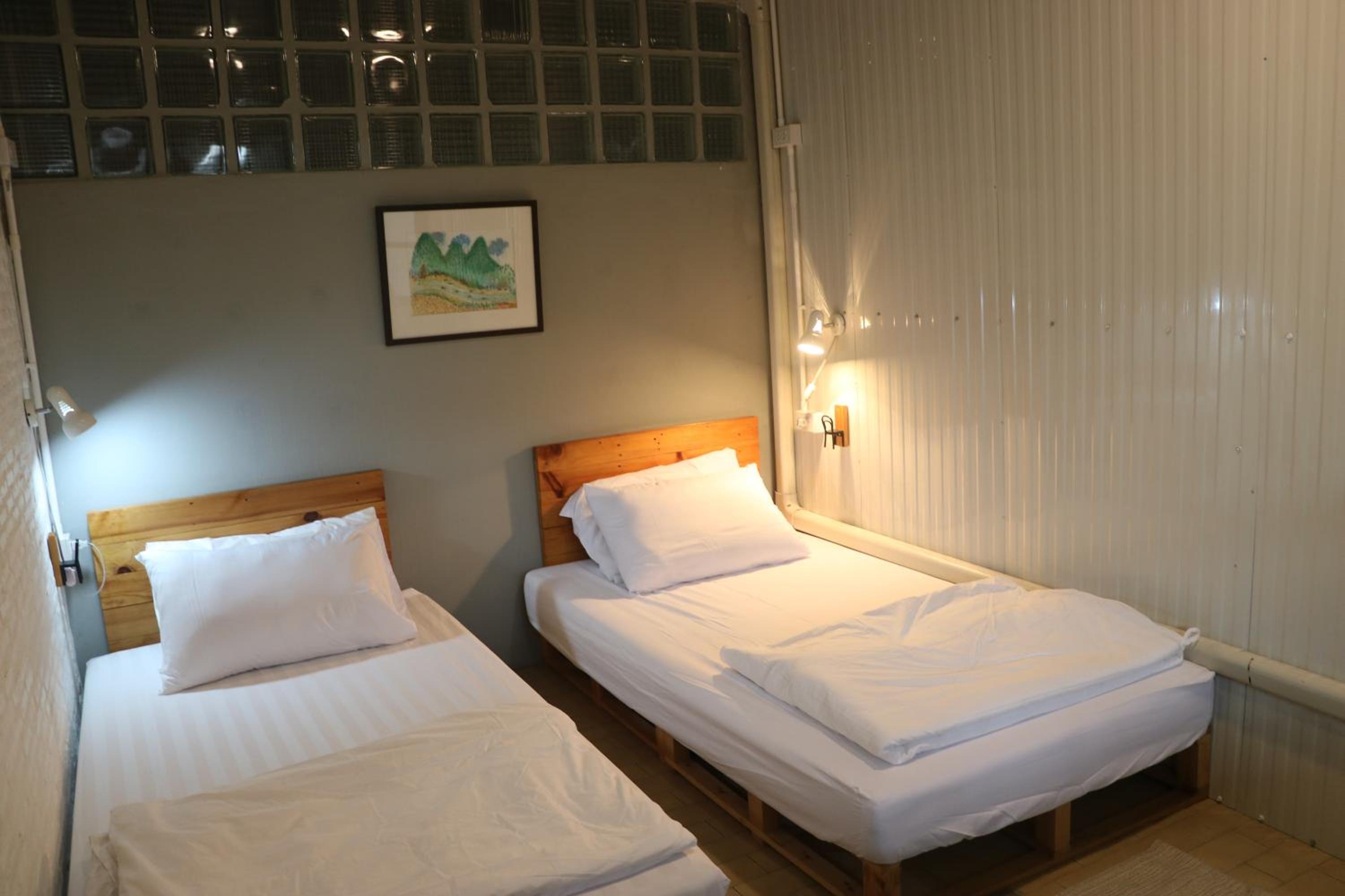 Standard Twin Room photo 1