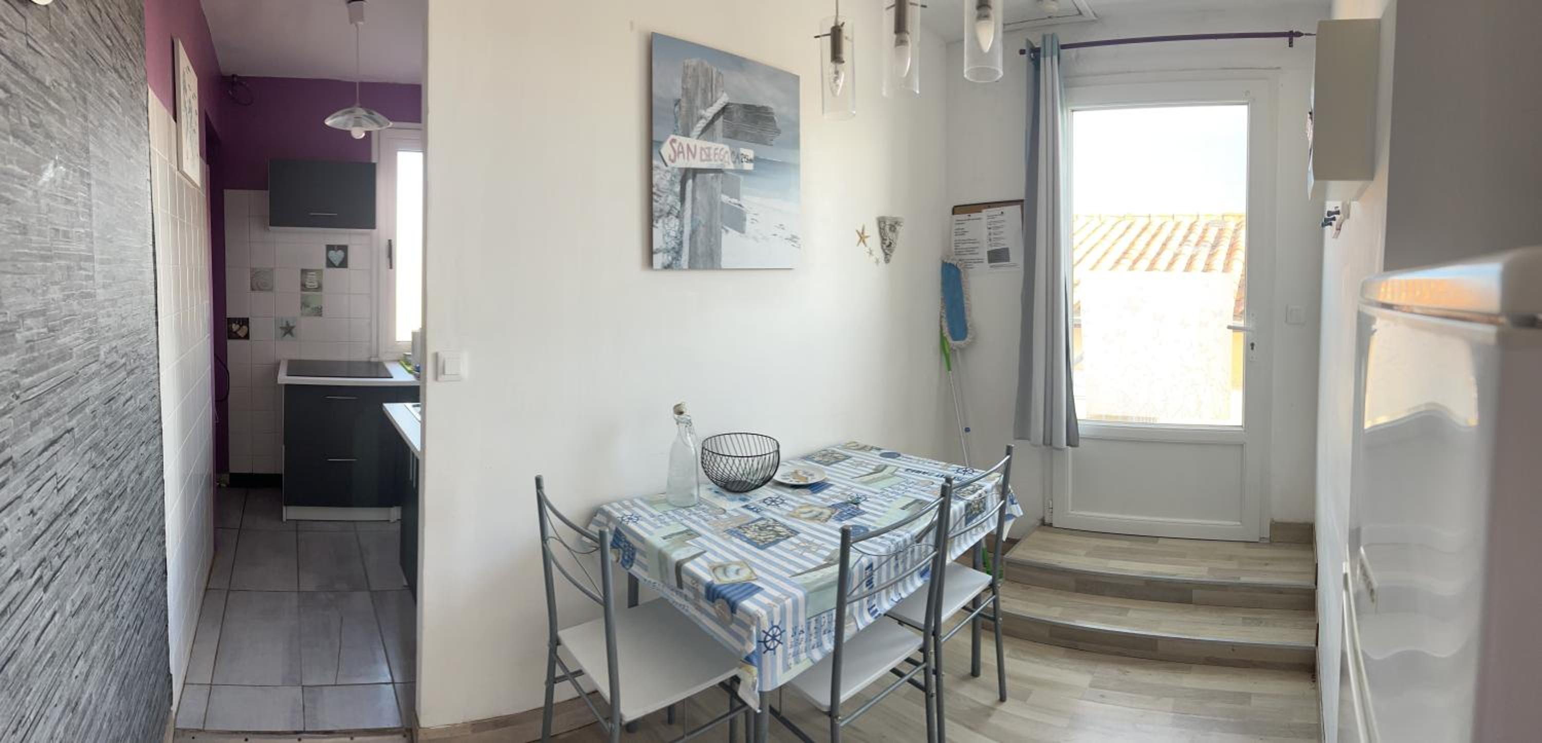 Apartment with Terrace - Photo 10