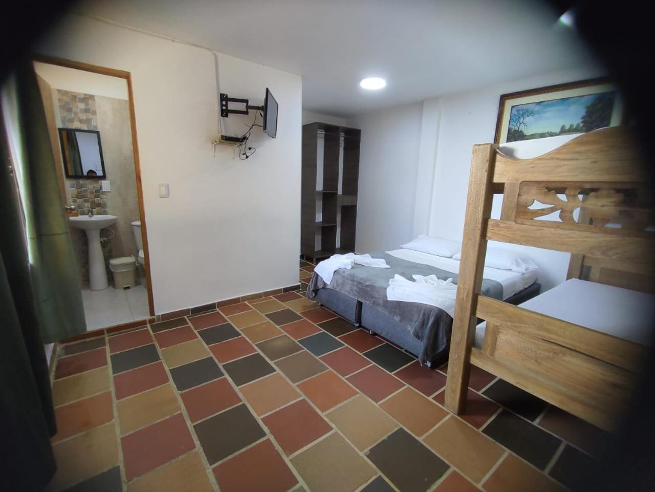 Quadruple Room with Bathroom photo 1