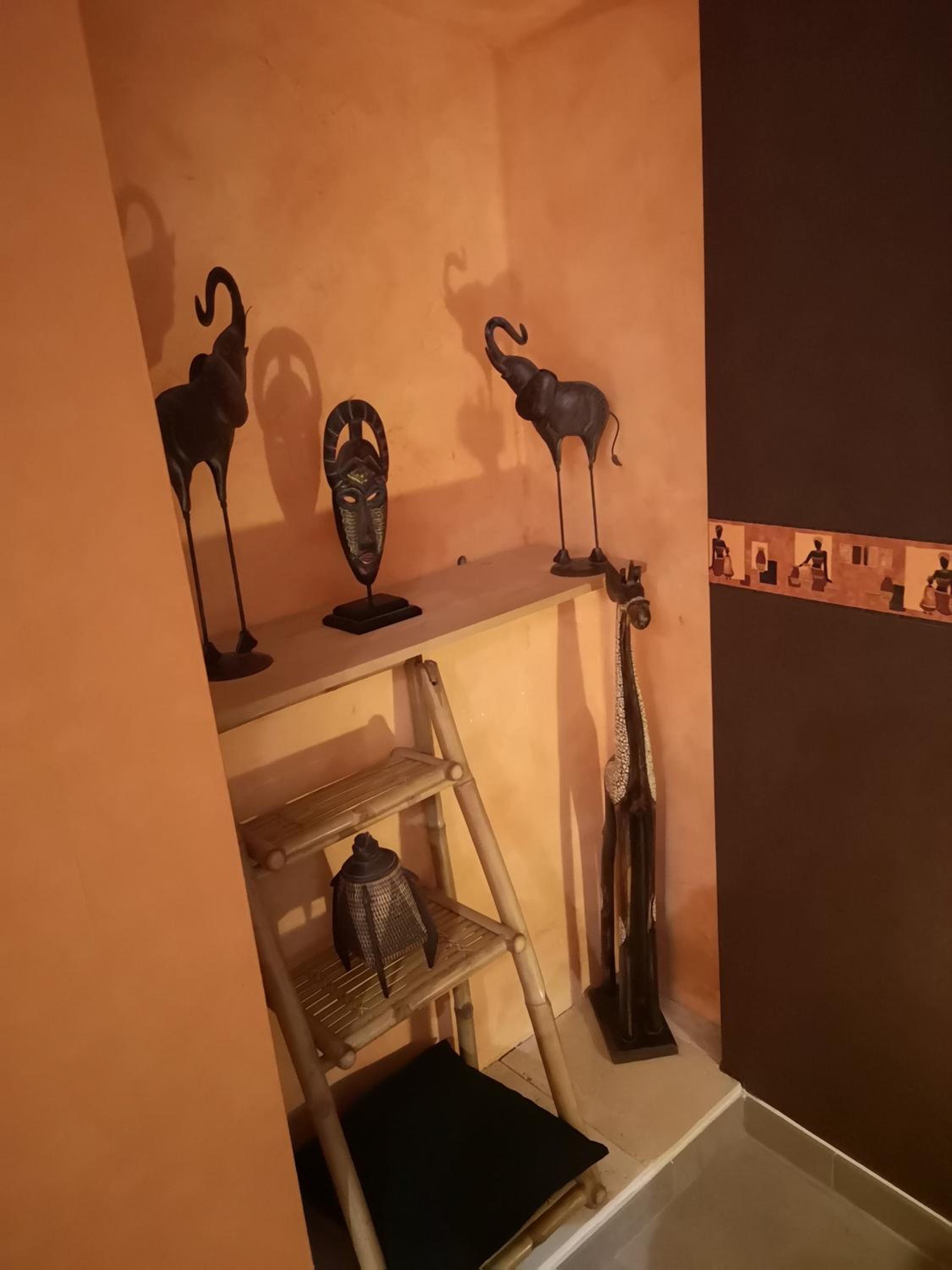 Double Room - Photo 16