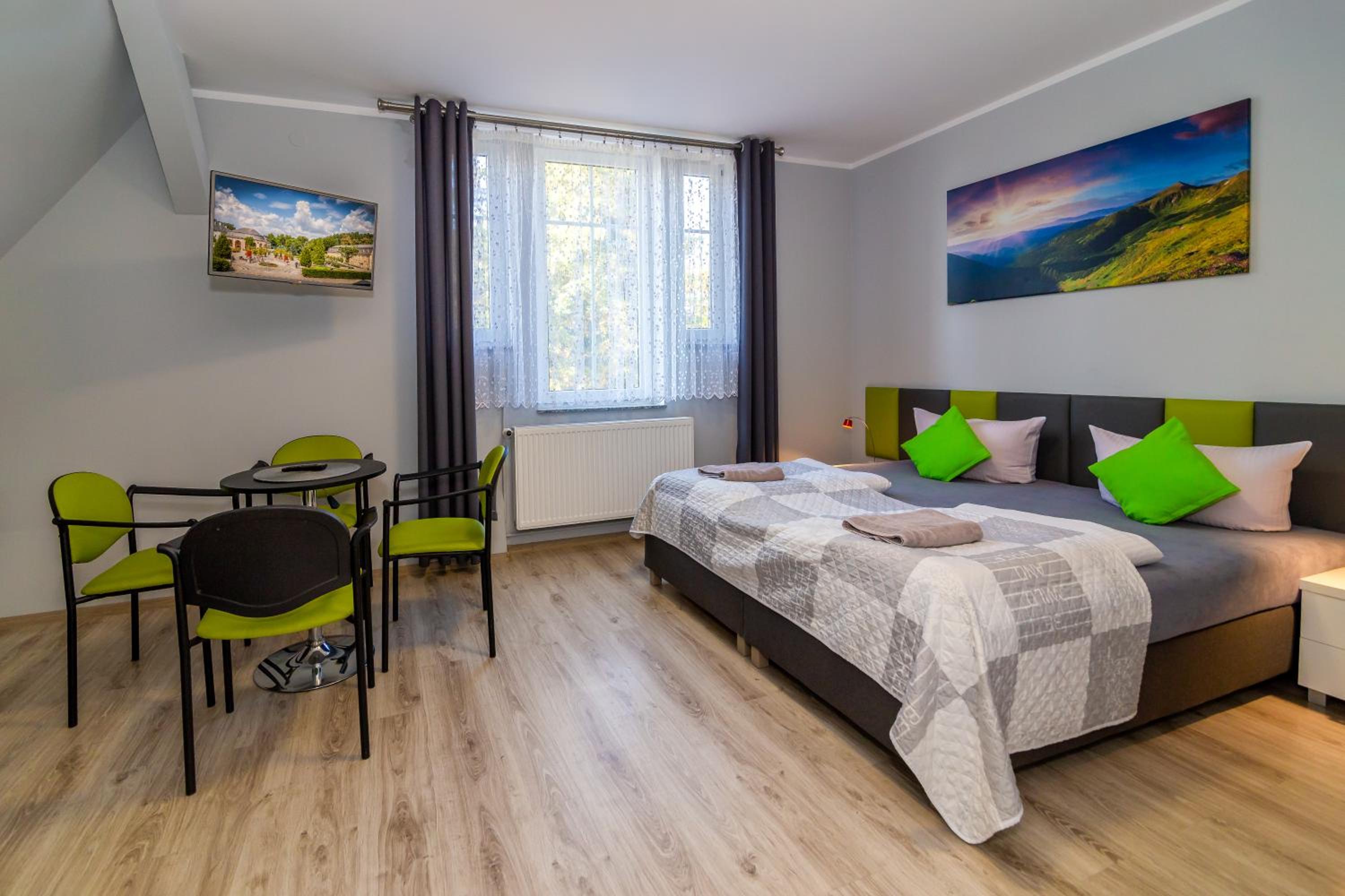 Triple Room - Photo 1