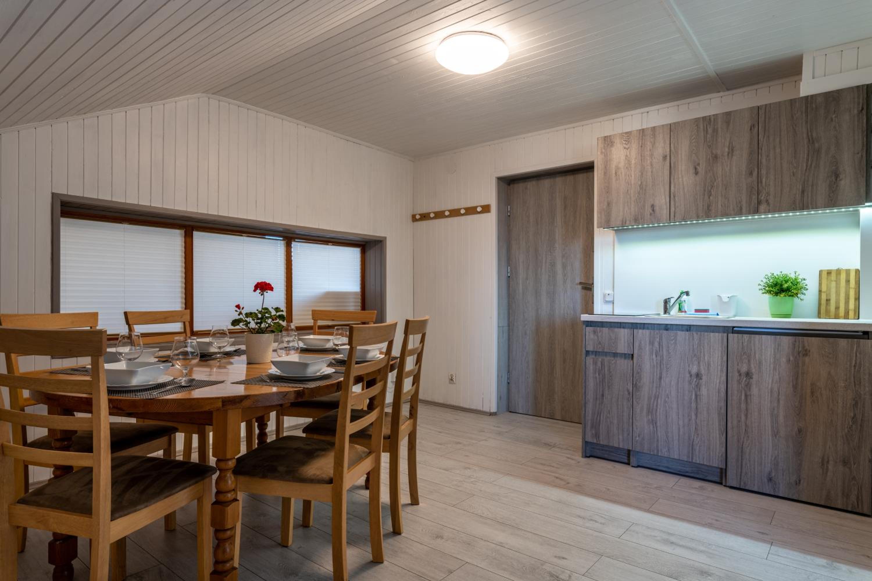 Studio Apartment photo 3