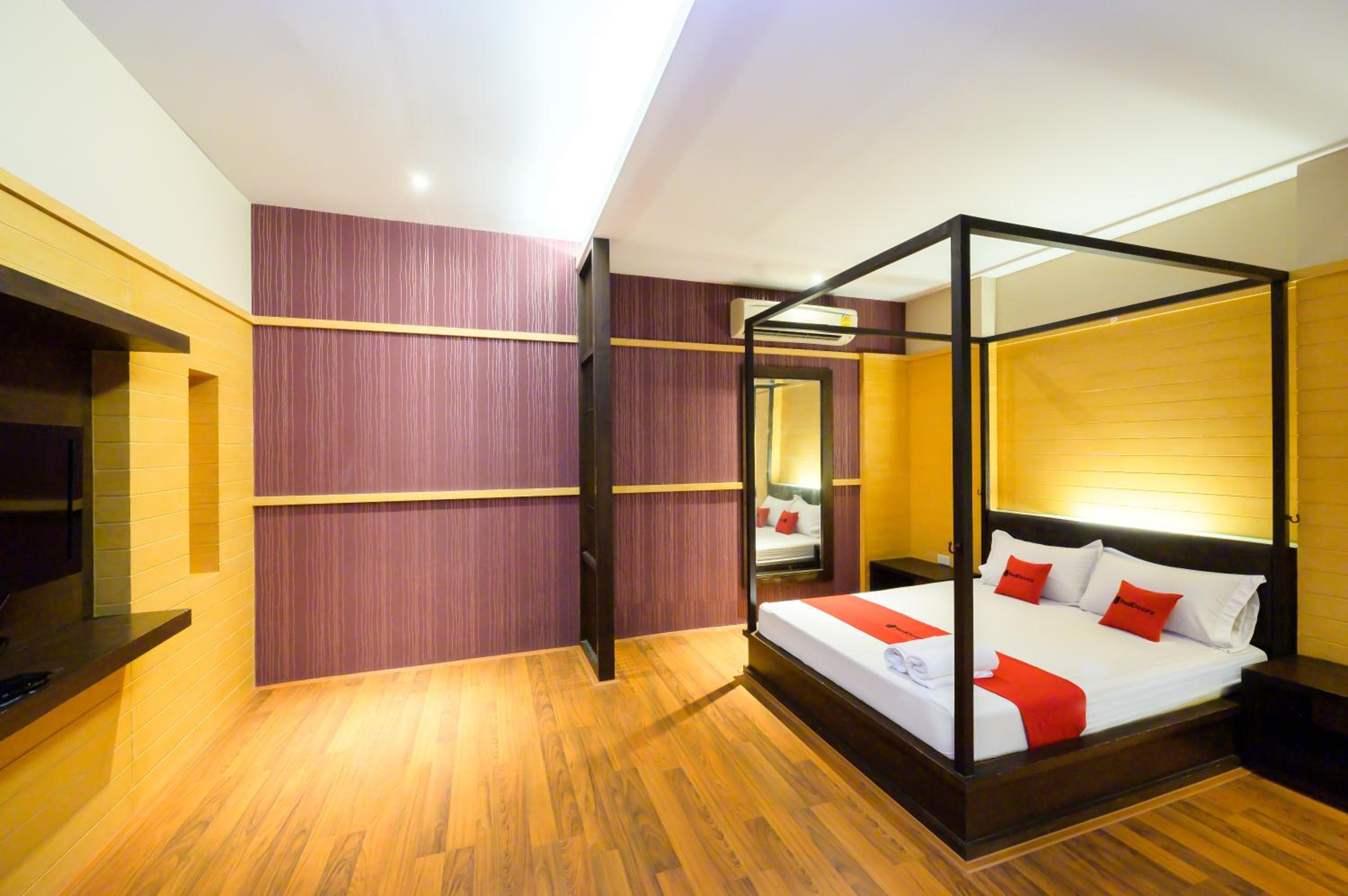 Deluxe Double Room photo 2