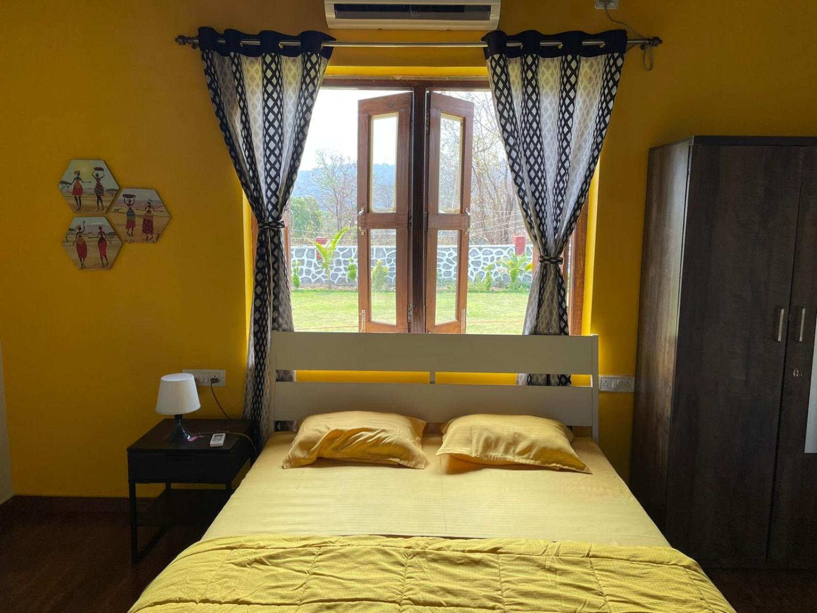 Standard Double Room - Photo 4