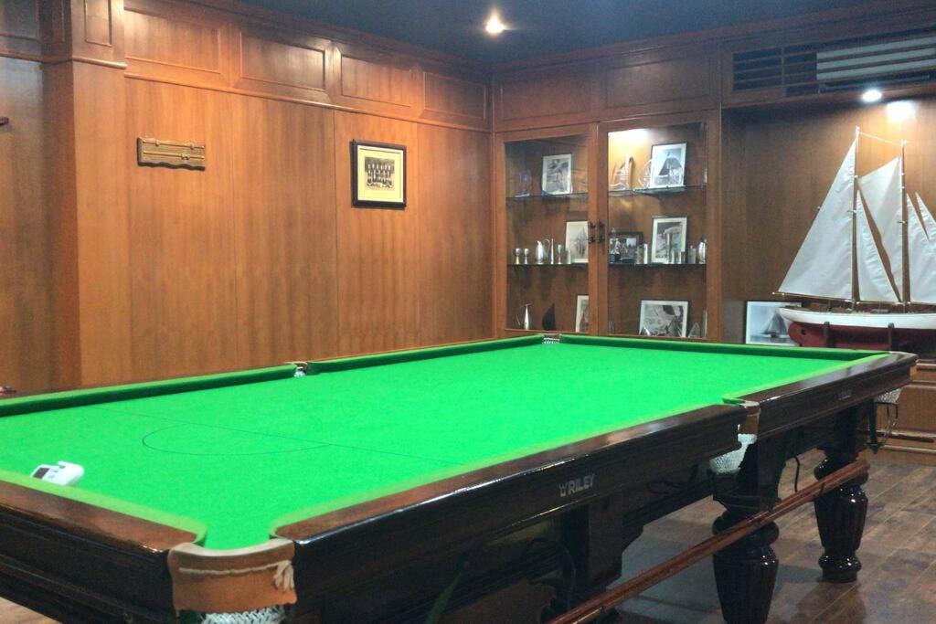 Villa with Private Pool - Photo 24