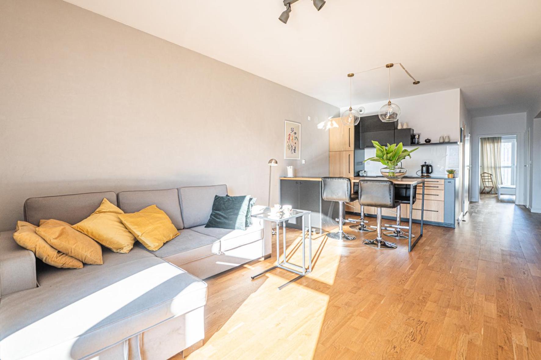 Two-Bedroom Apartment - Photo 3
