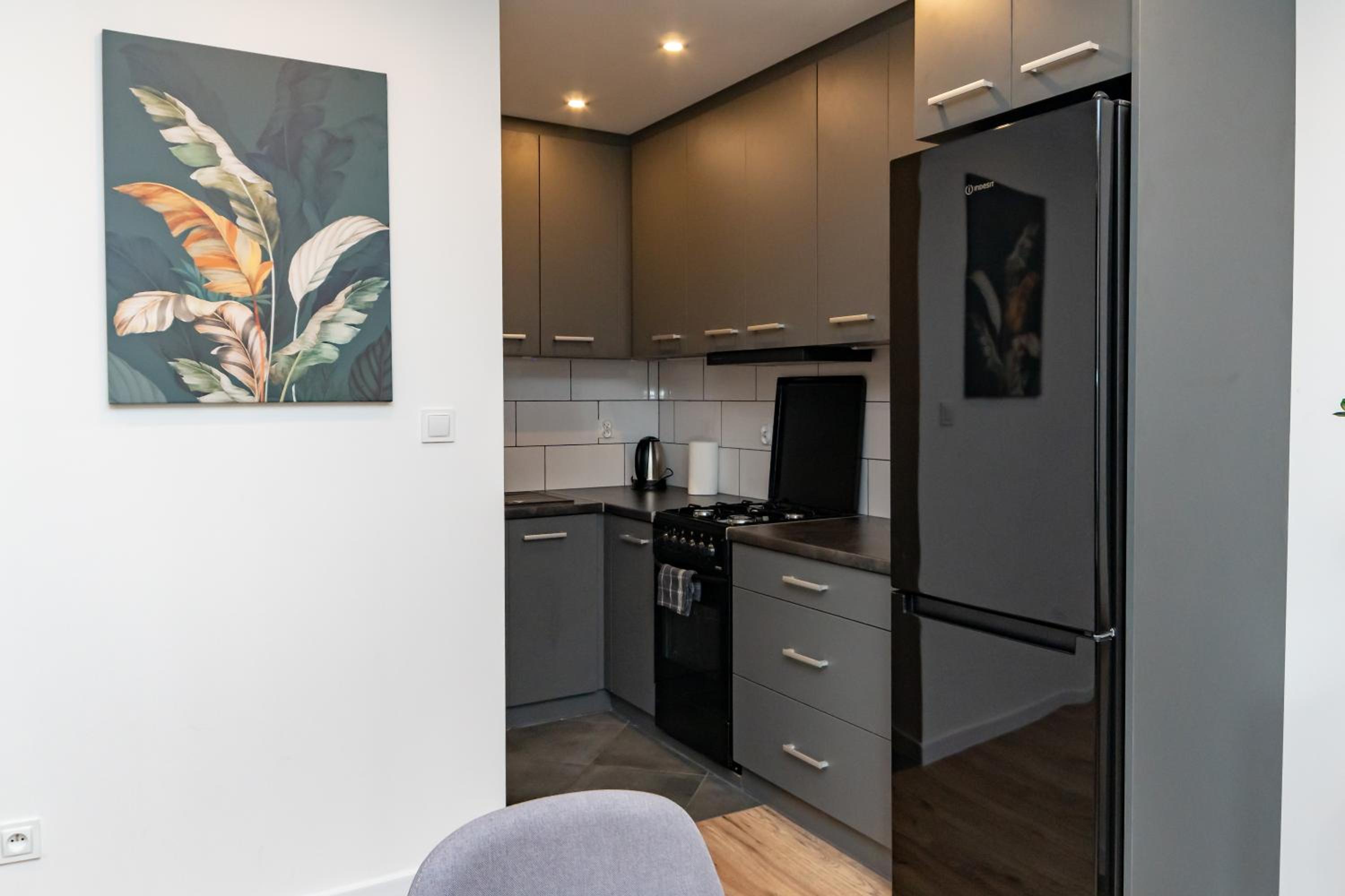 One-Bedroom Apartment - Photo 10