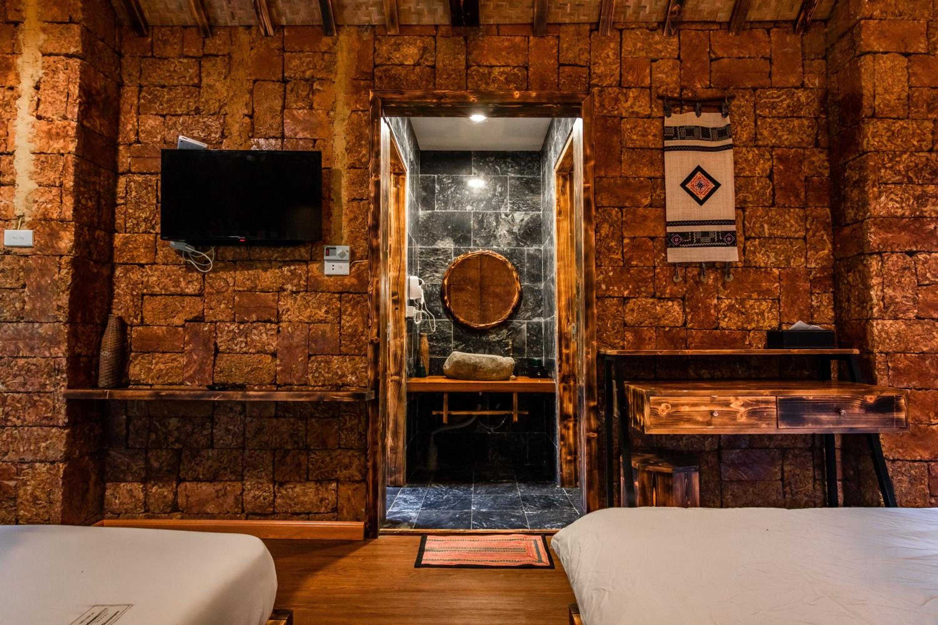 Family Bungalow - Photo 9