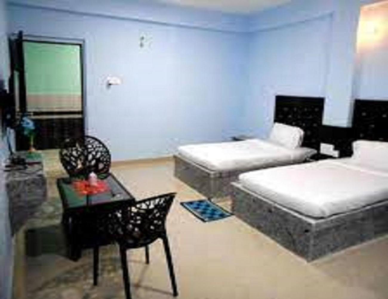 Executive Triple Room