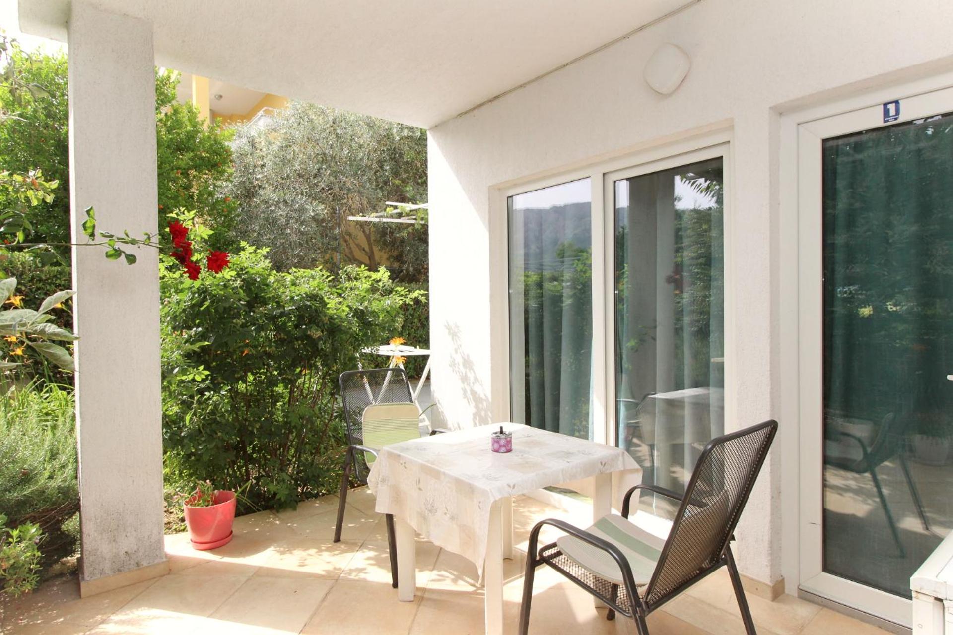 Studio with Terrace