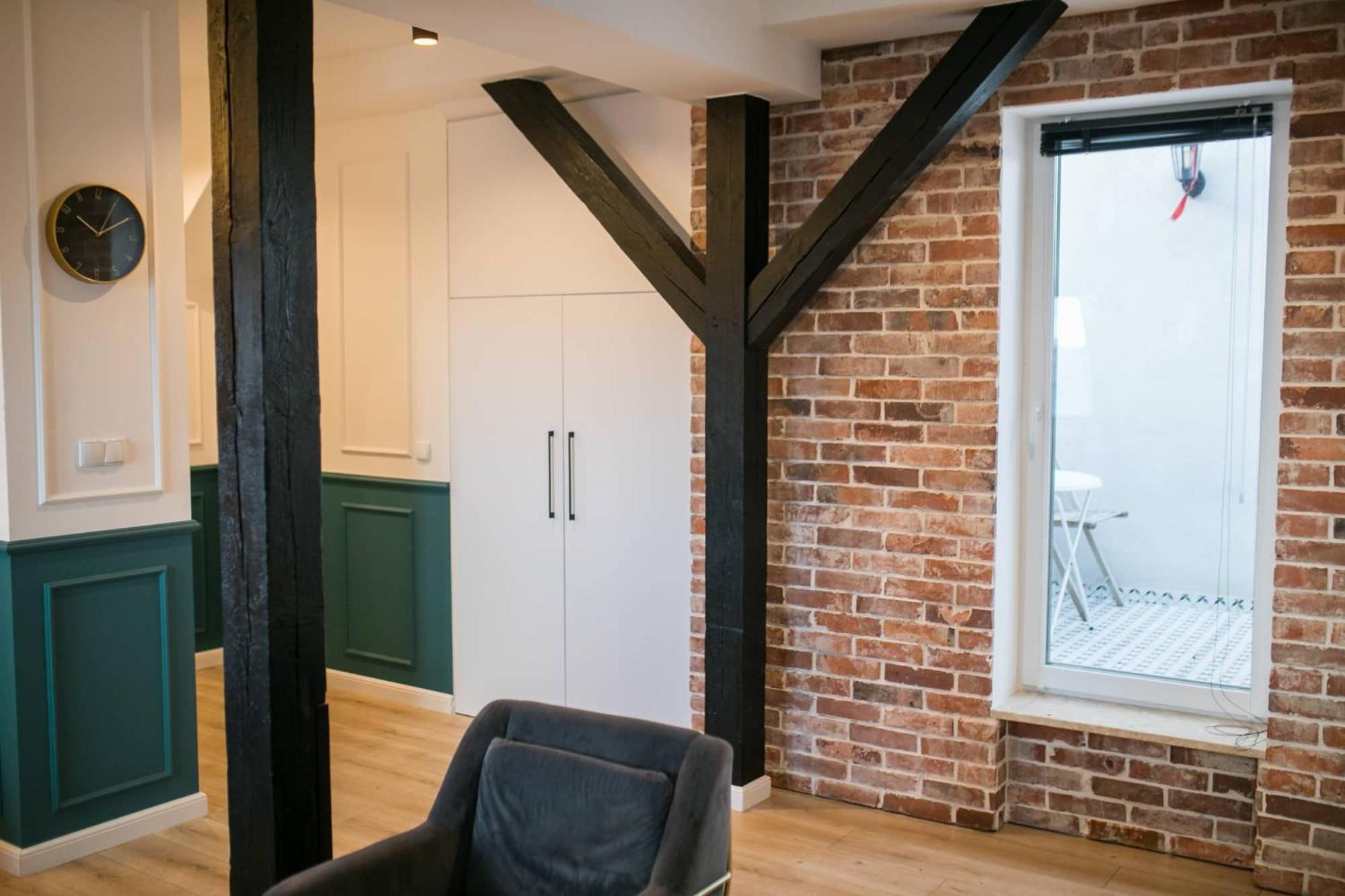 Studio Apartment - Photo 15