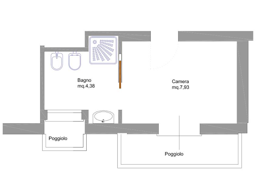 Single Room with Balcony photo 3