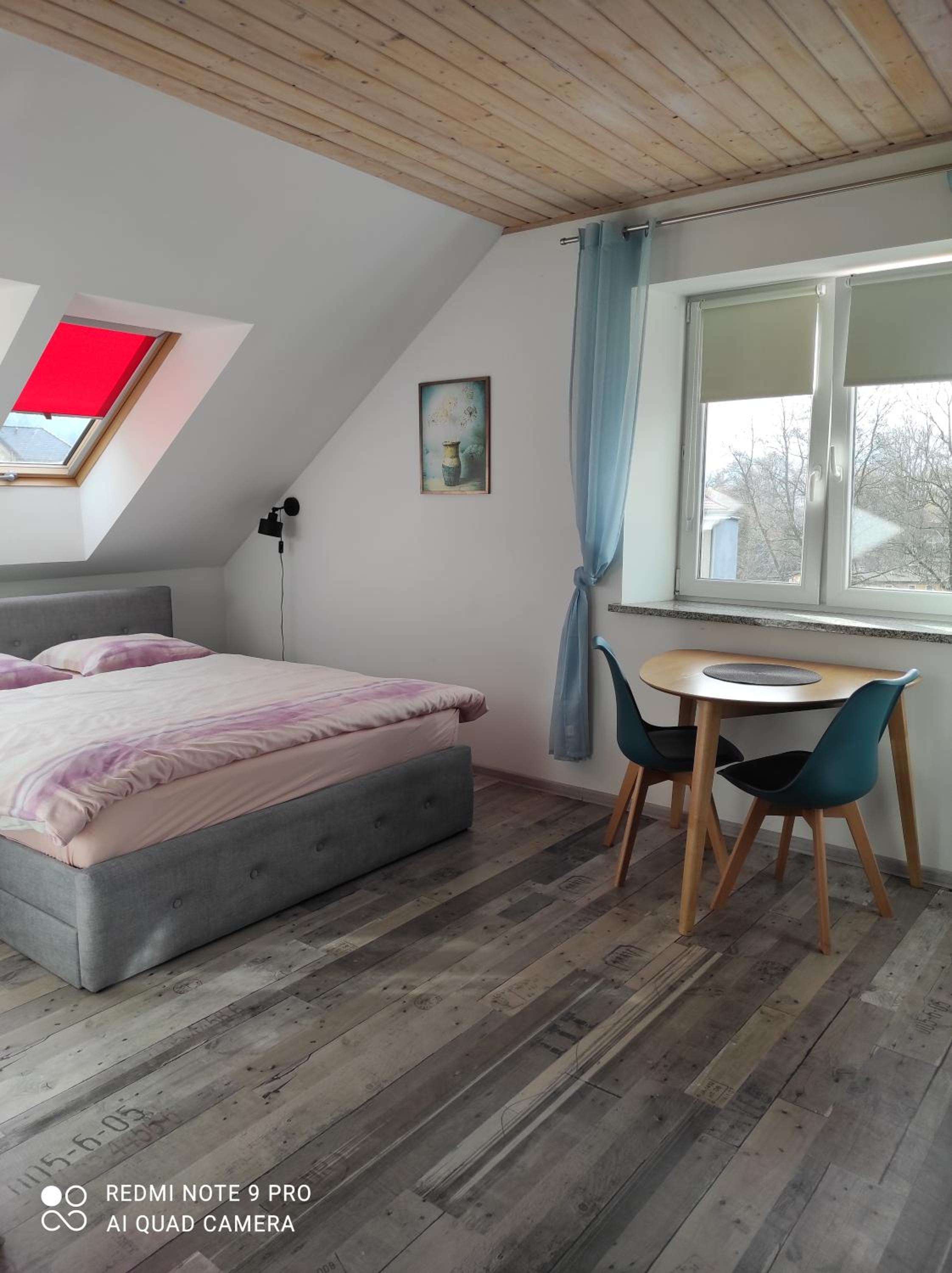 Deluxe Double Room with Shower