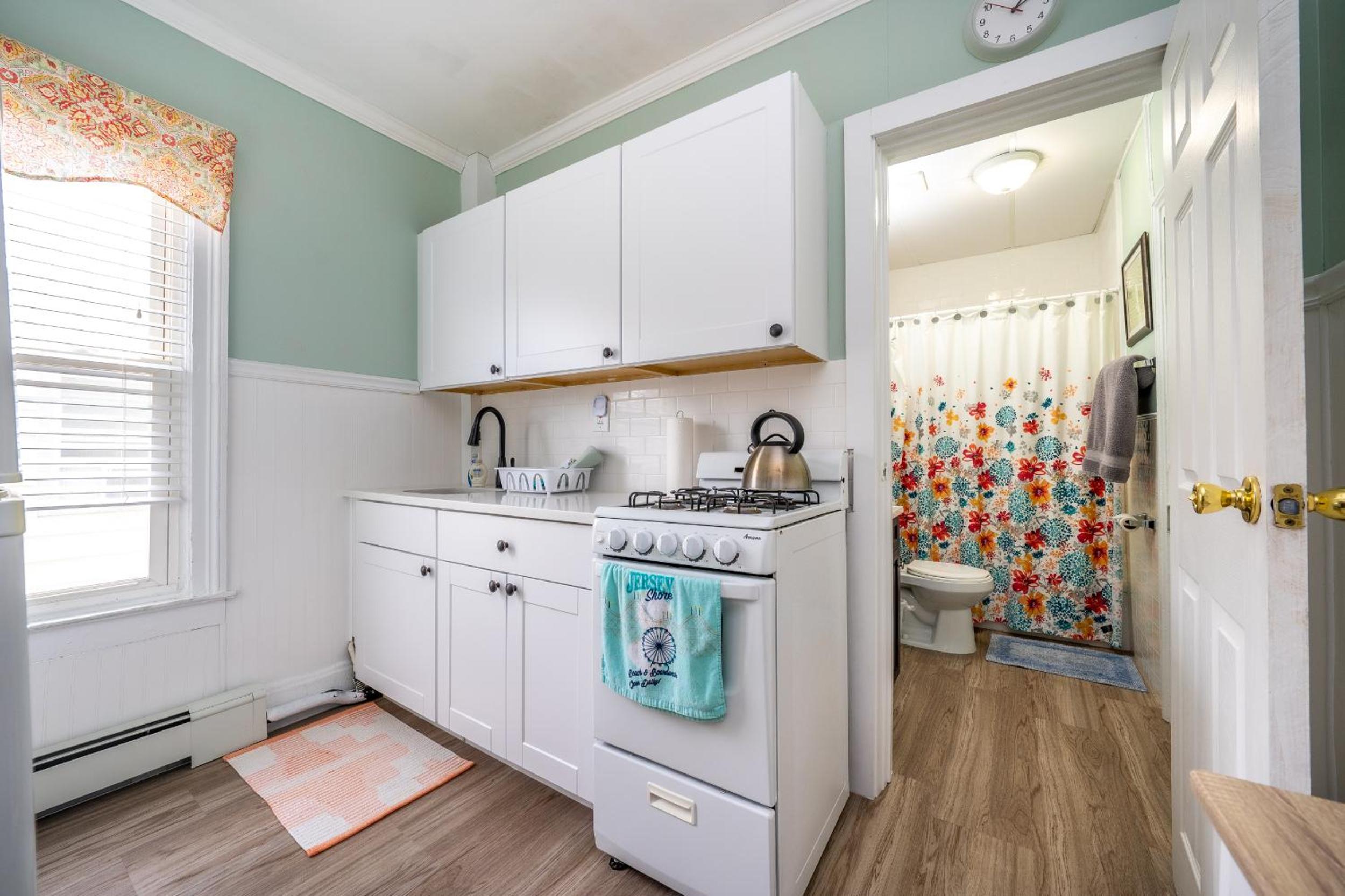 The Allenhurst Apt 8