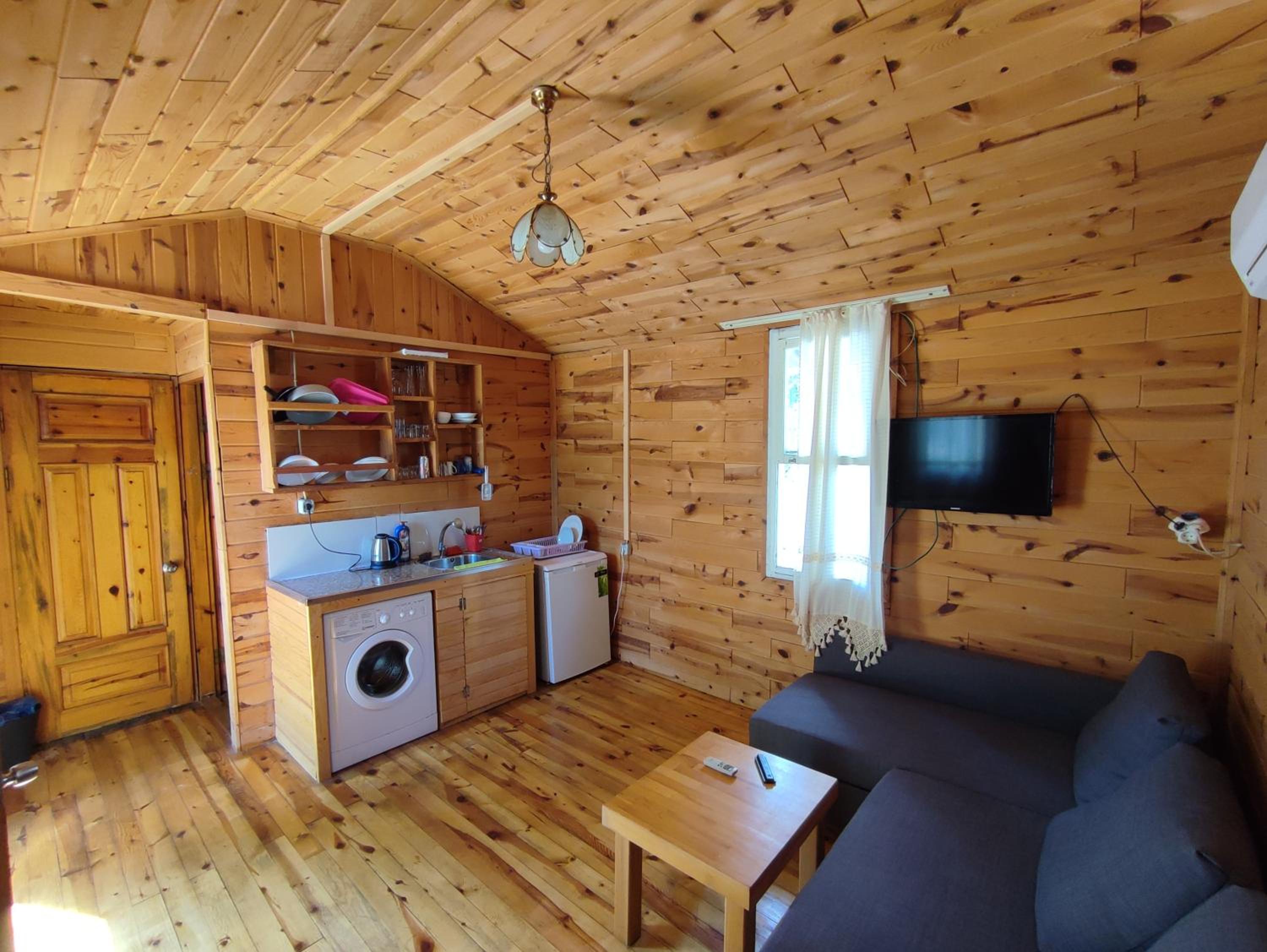 Bungalow photo 1