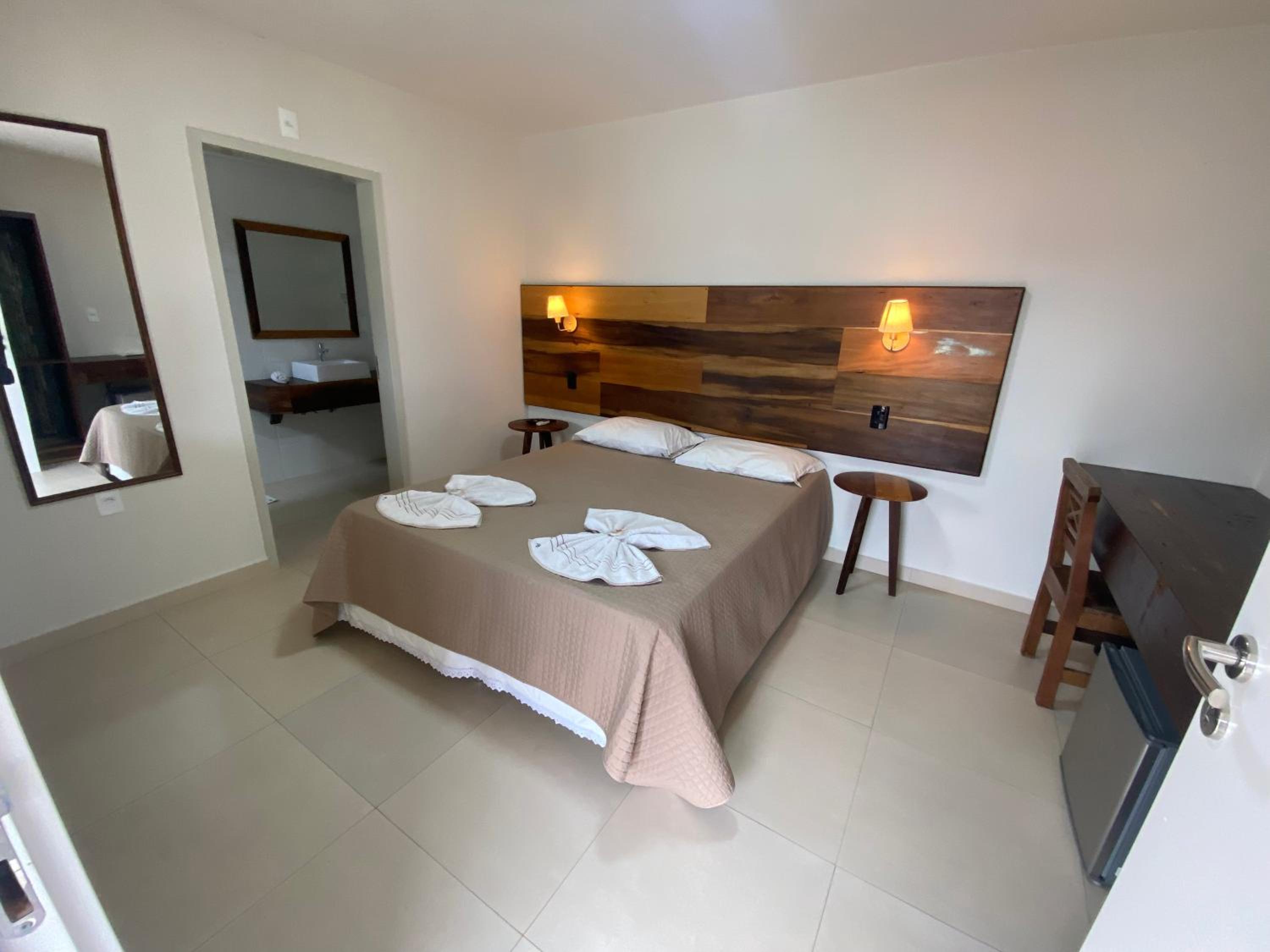 Deluxe Double Room with Balcony photo 2