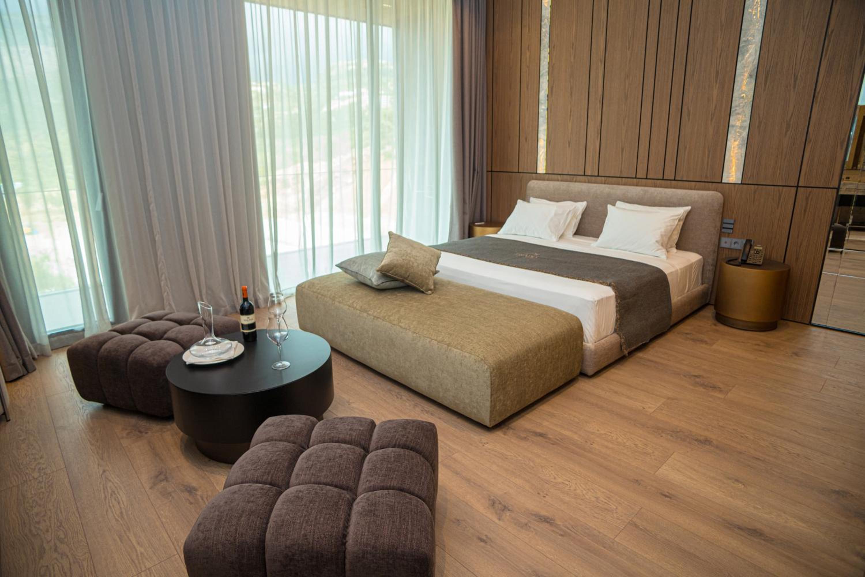 Deluxe Junior Suite