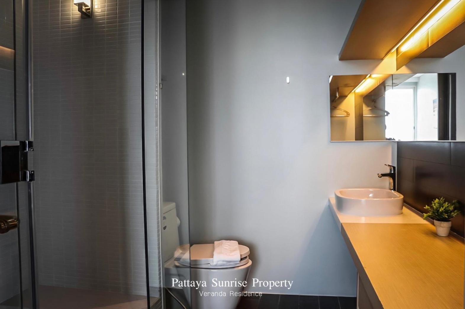 Family Double Room - Photo 9