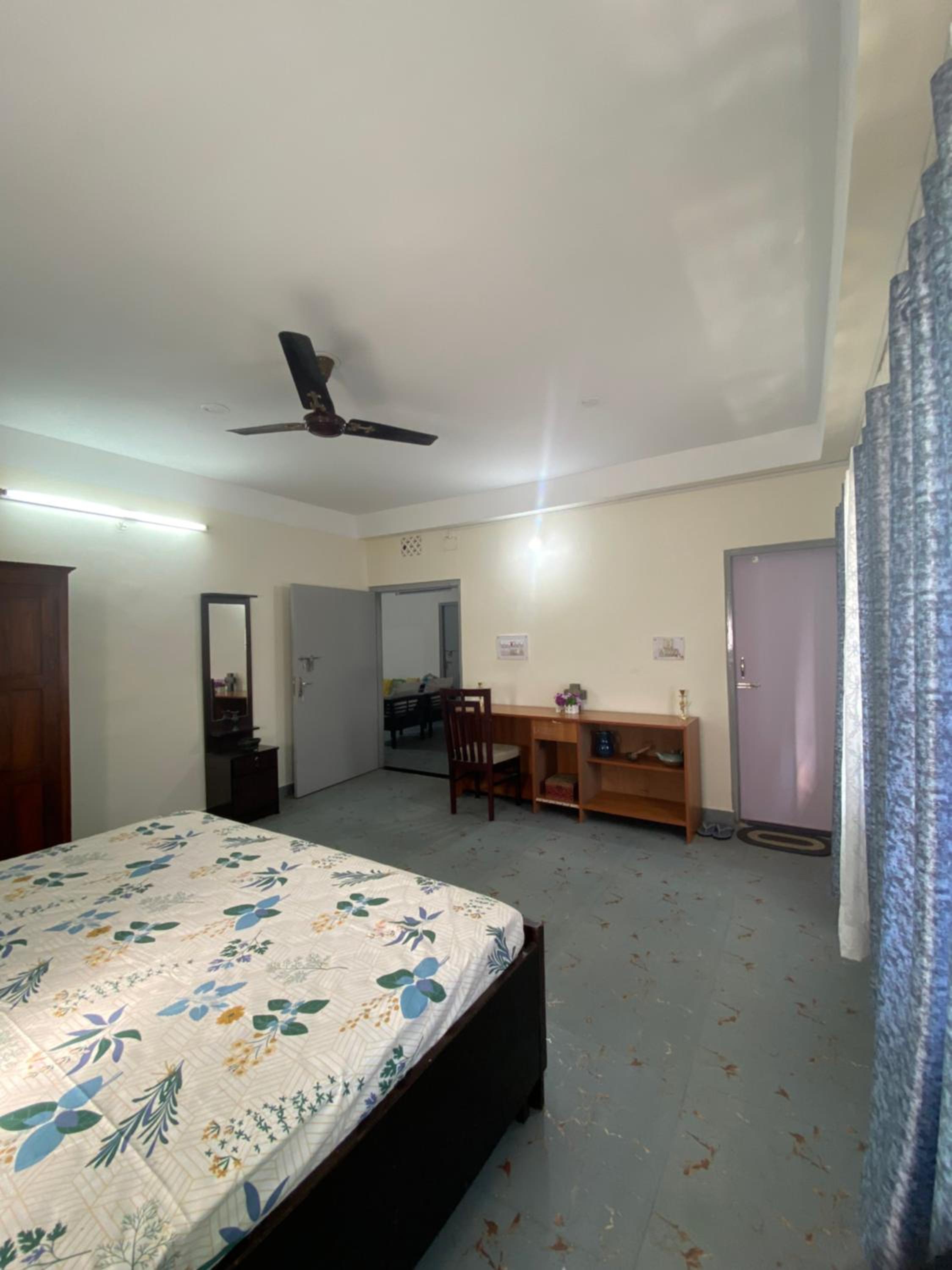 Double Room with Private Bathroom photo 2