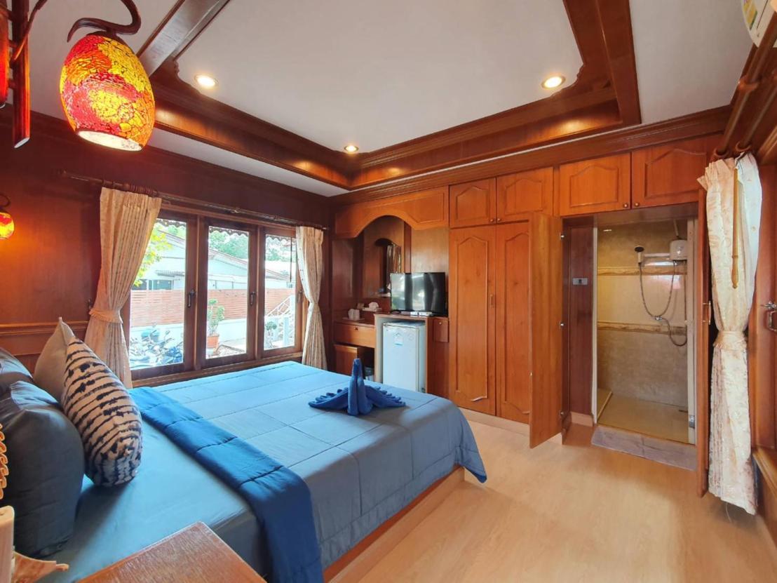 Standard Bungalow photo 2
