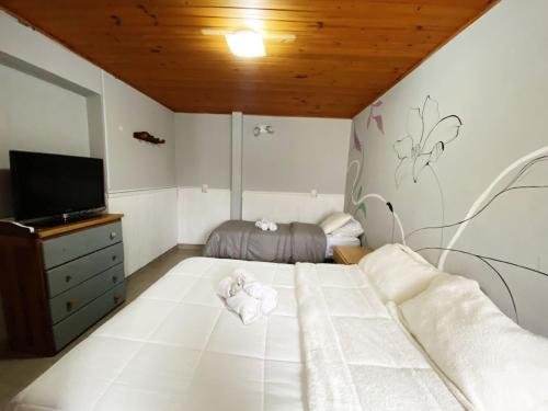 Classic Triple Room photo 2